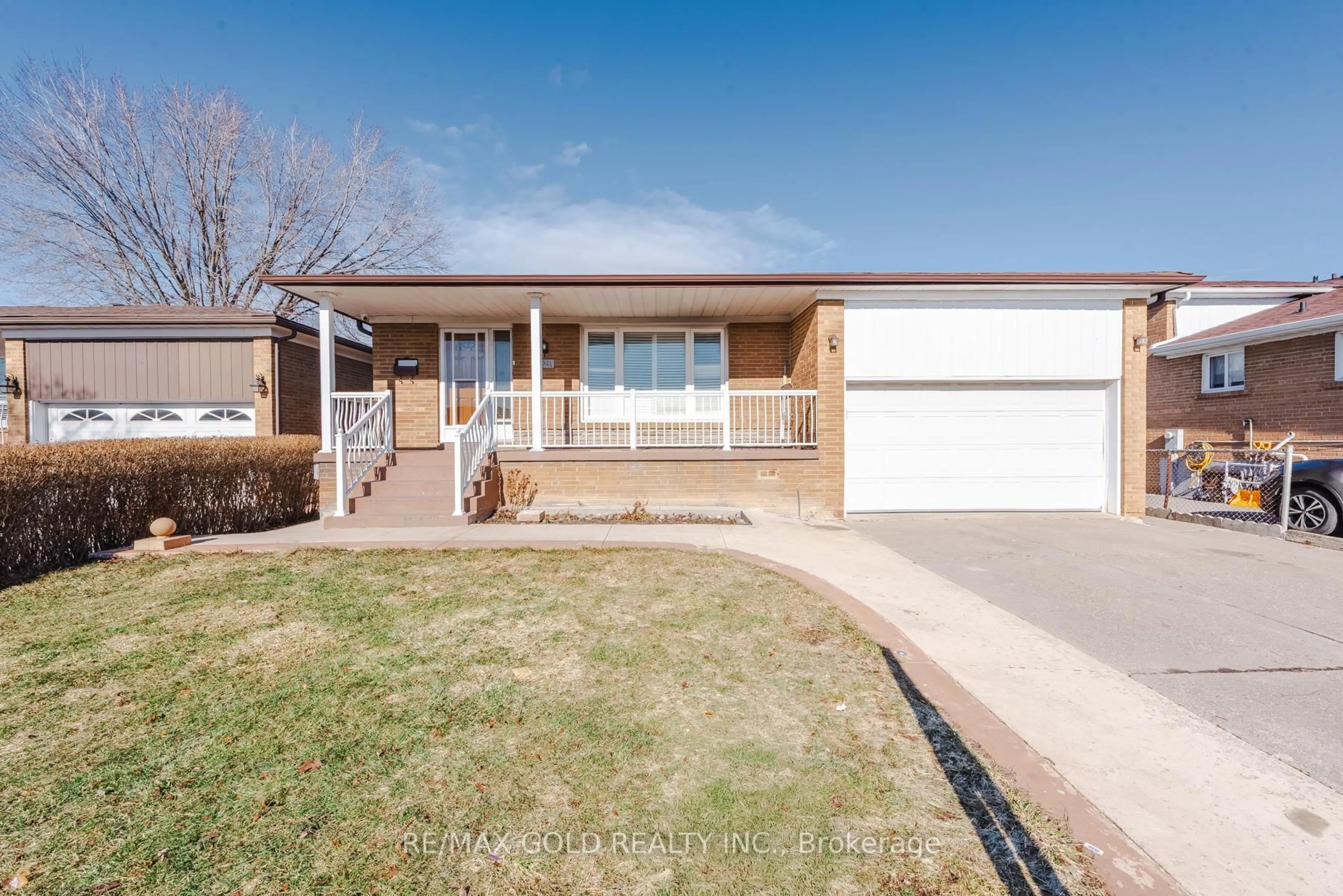 Unknown for 7521 Rockhill Rd, Mississauga Ontario L4T 2Z8