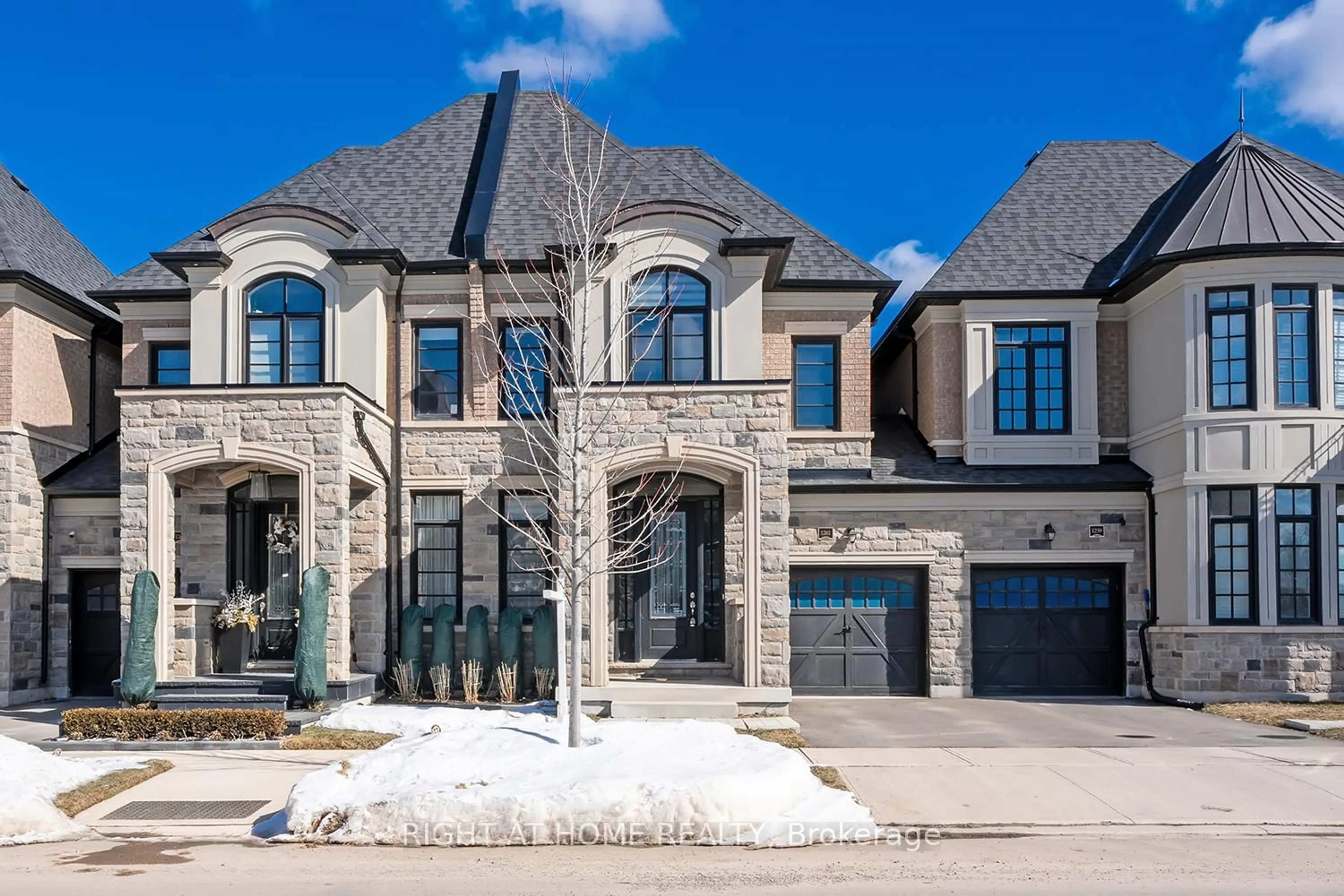 Home with brick exterior material, street for 1261 Merton Rd, Oakville Ontario L6M 5M1