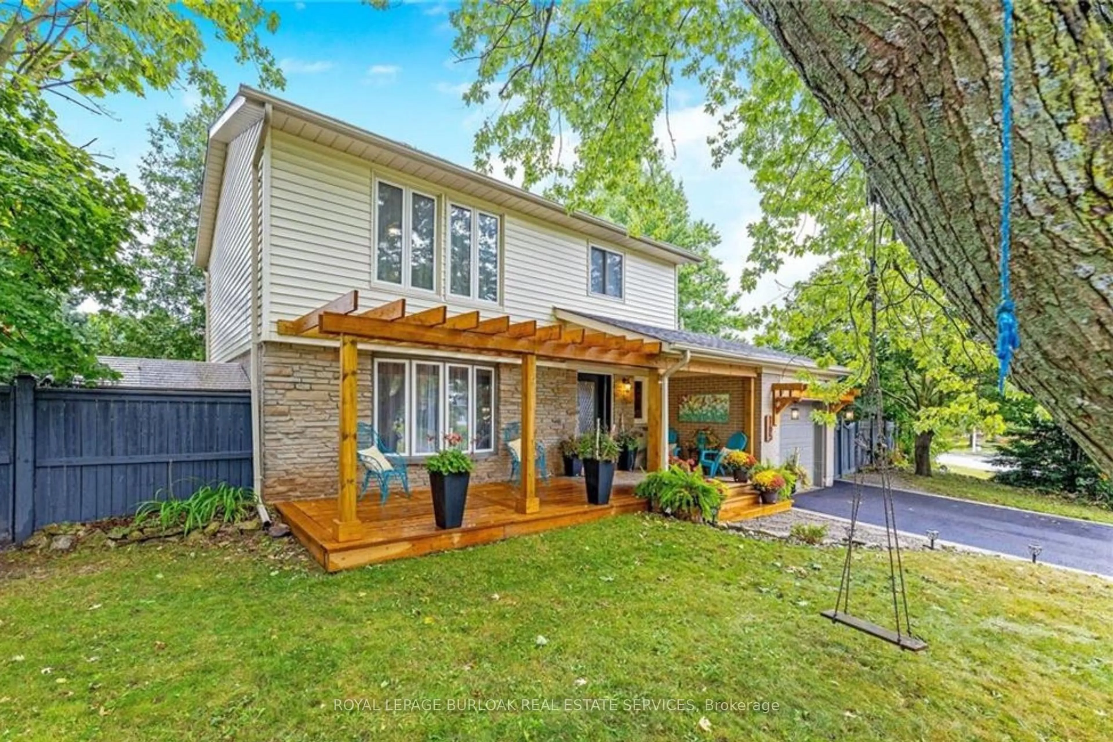 Home with brick exterior material, street for 165 Tyler Ave, Halton Hills Ontario L7J 1V4