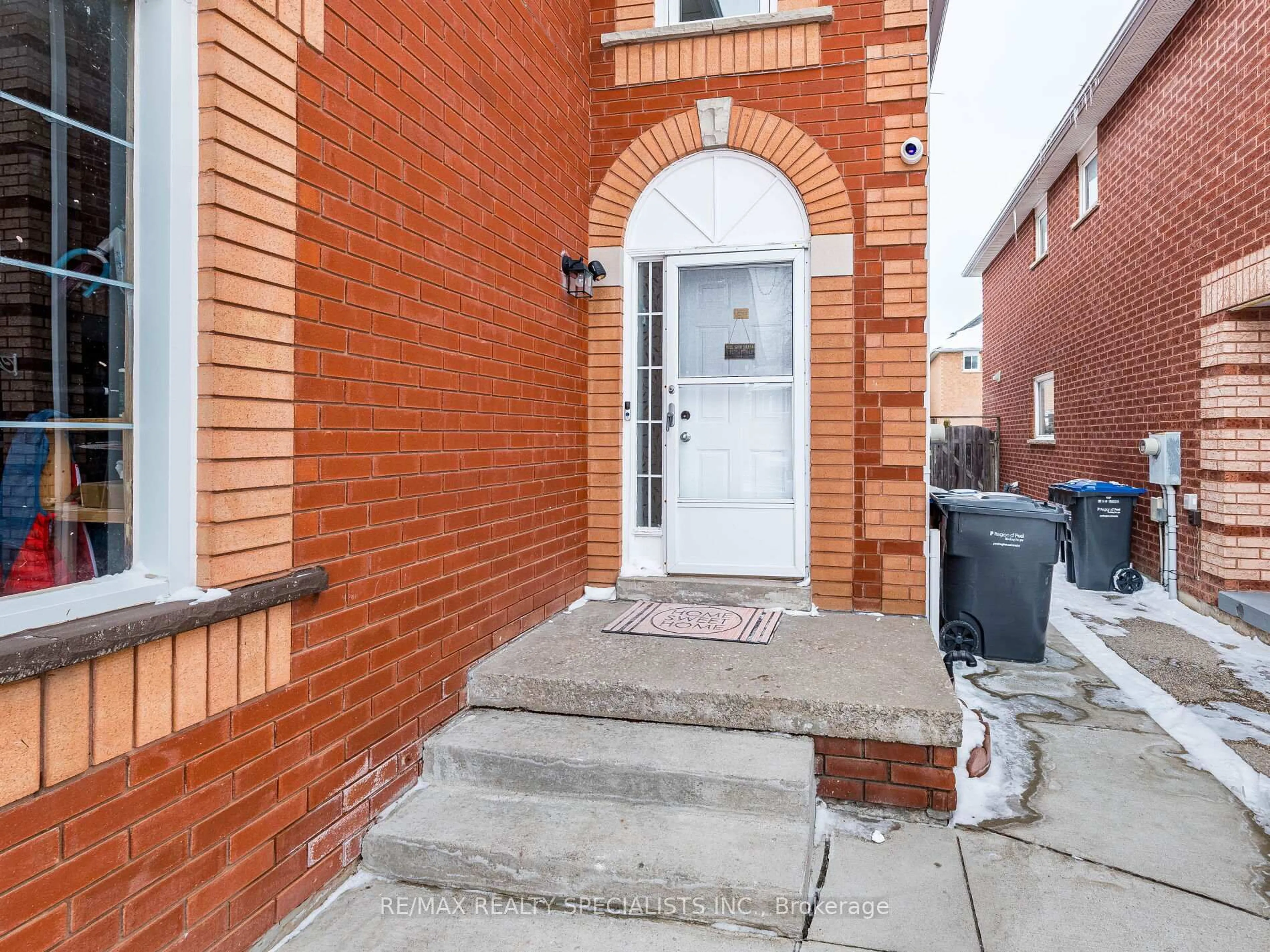 Unknown for 3927 Rippleton Lane, Mississauga Ontario L5N 6Z8