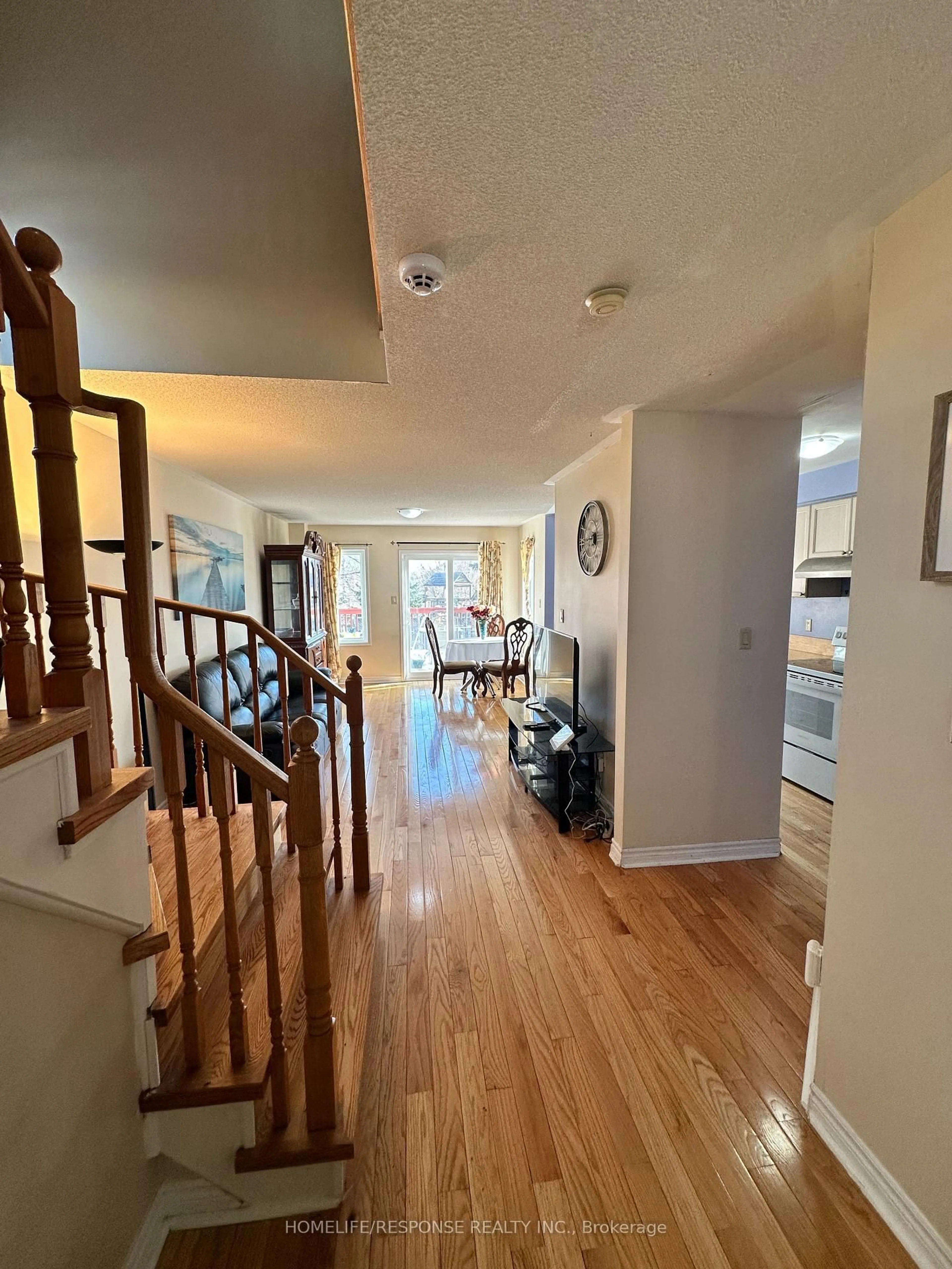 Unknown for 89 RAVENSCLIFFE Crt, Brampton Ontario L6X 4N9