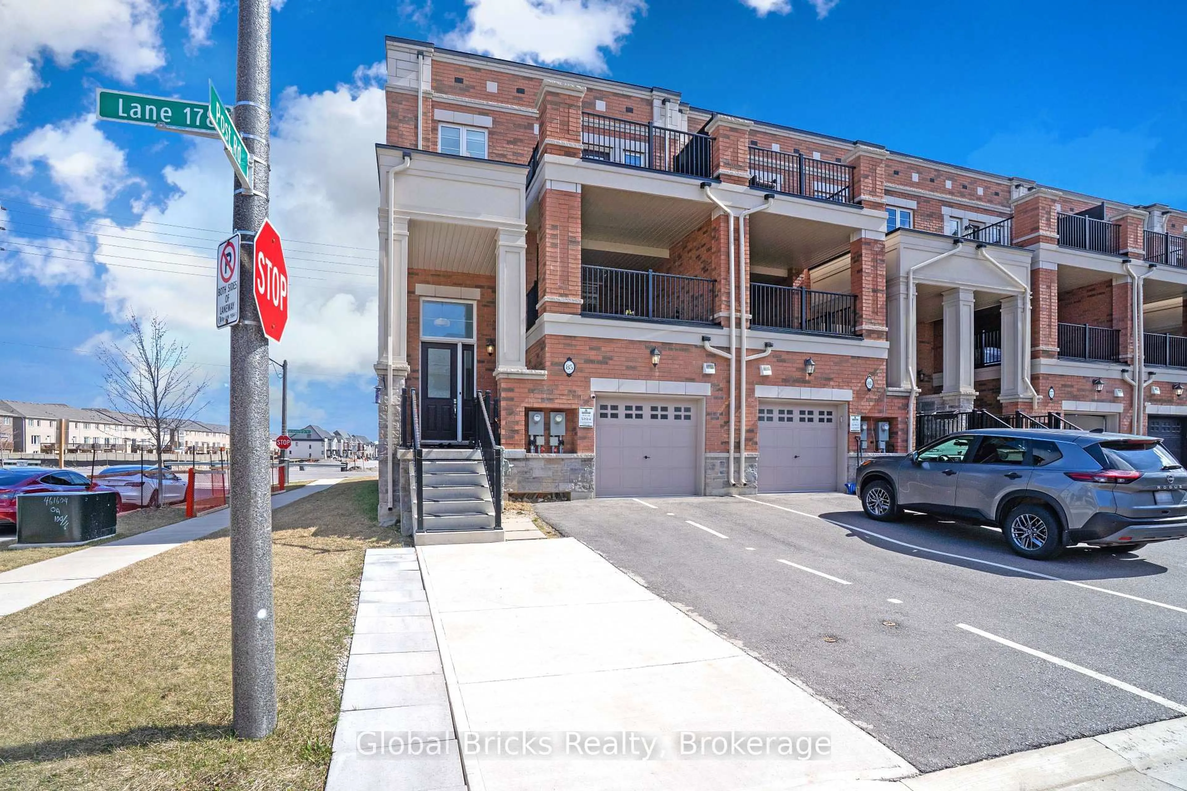 Unknown for 85 Burnhamthorpe Rd, Oakville Ontario L6H 3R2