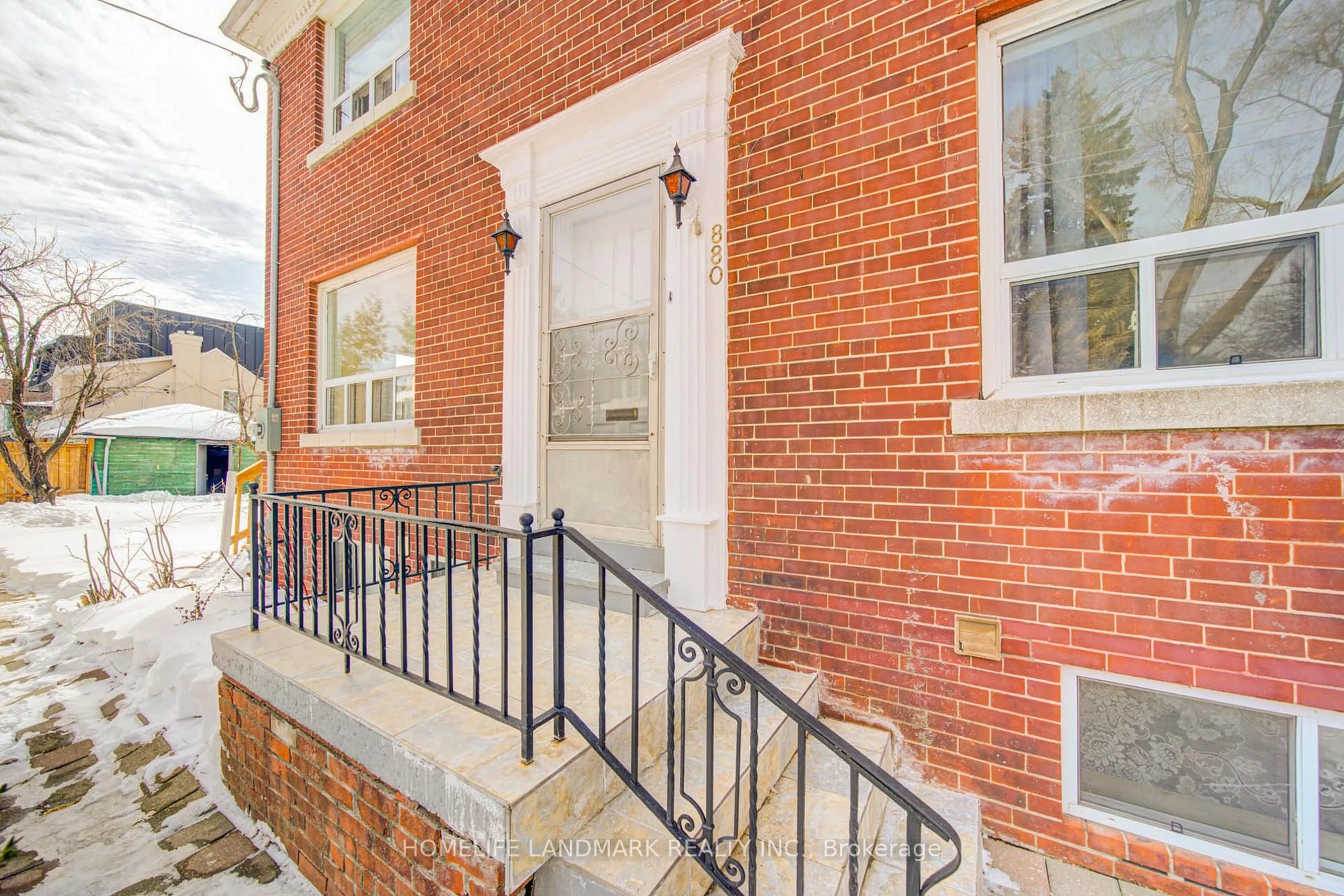 Home with brick exterior material, street for 880 Shaw St, Toronto Ontario M6G 3M2