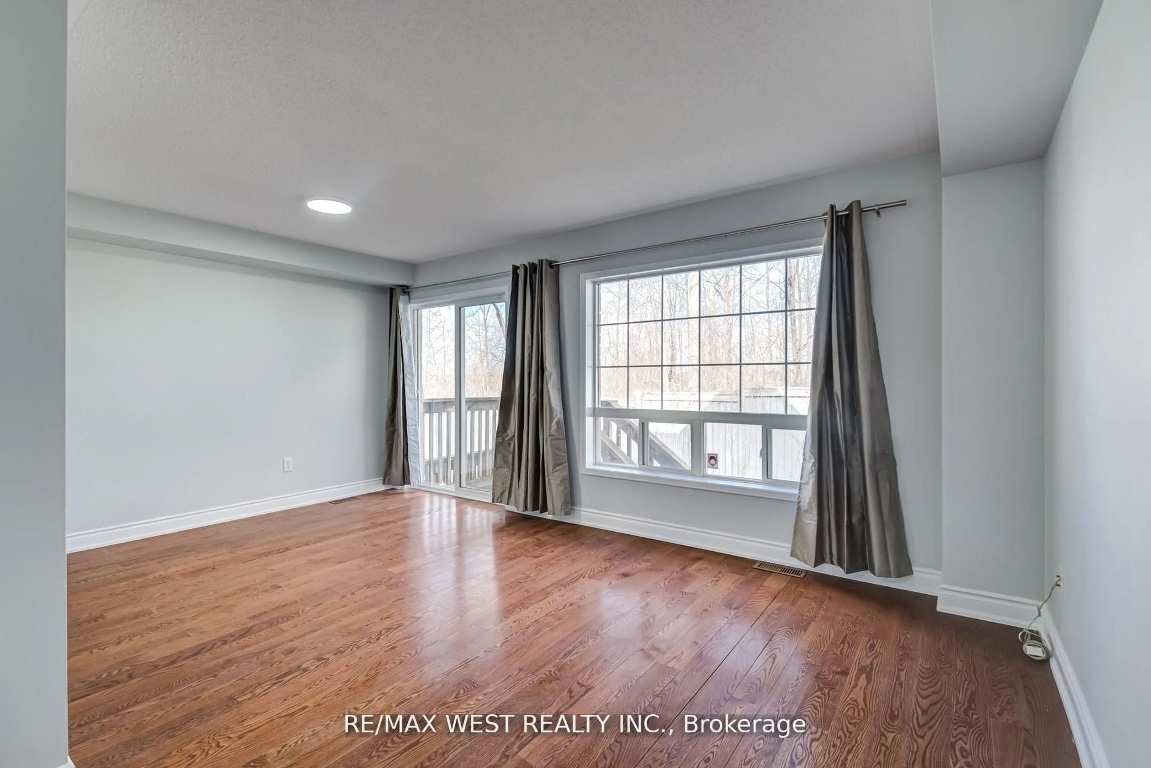 A pic of a room for 7360 Zinnia Pl #77, Mississauga Ontario L5W 2A4