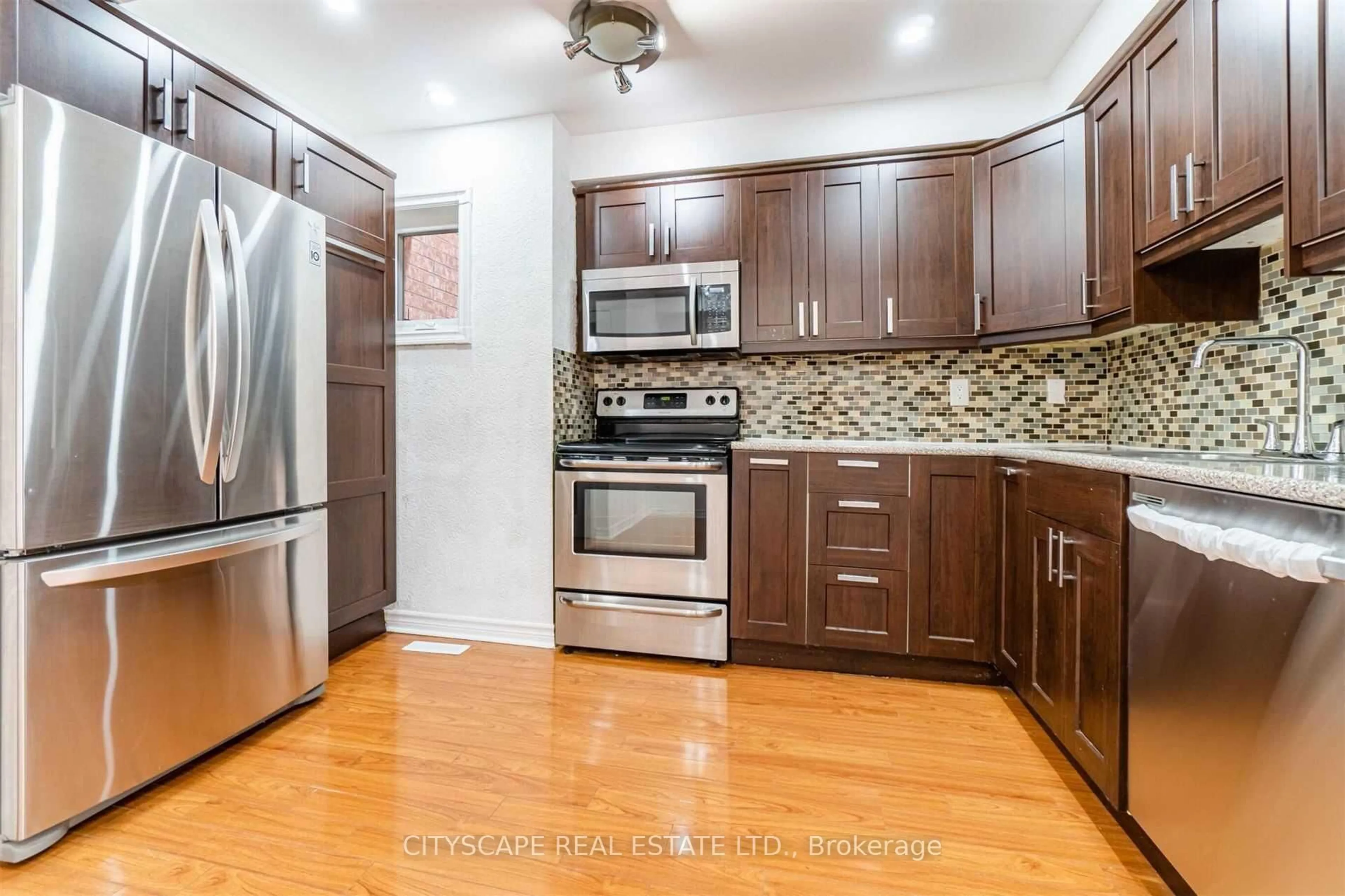 Unknown for 68 Gilgorm Rd, Brampton Ontario L6X 4P5