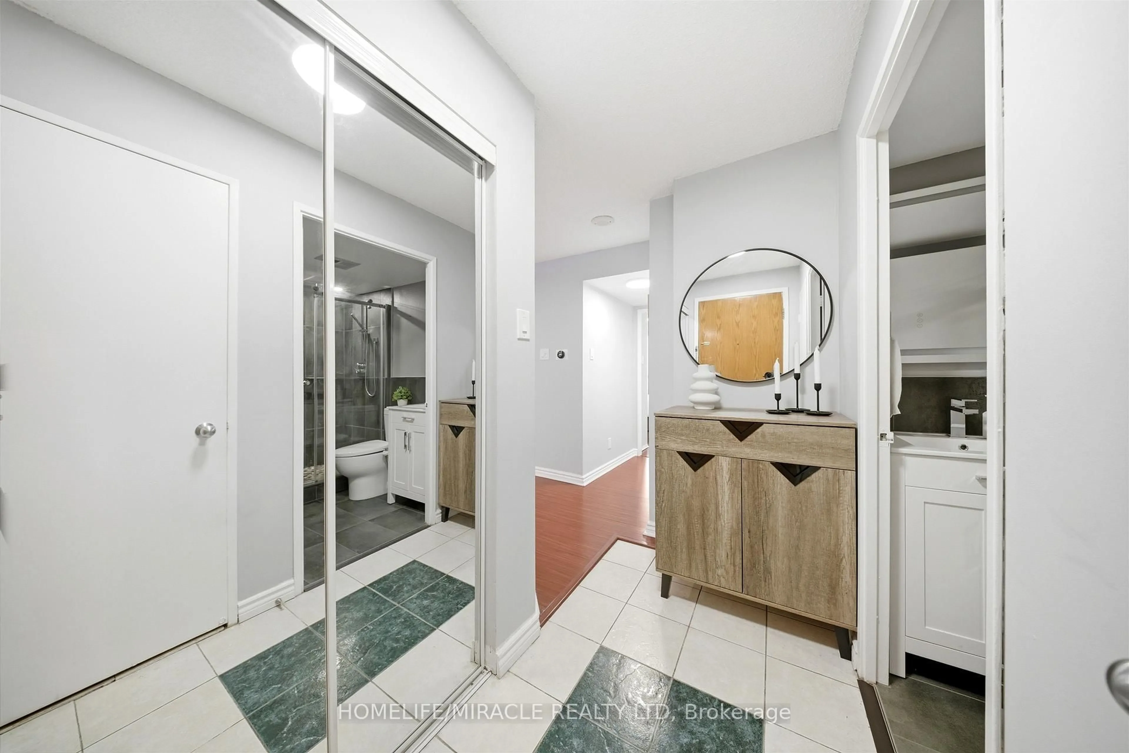 Standard bathroom, ceramic/tile floor for 41 Markbrook Lane #1705, Toronto Ontario M9V 5E6
