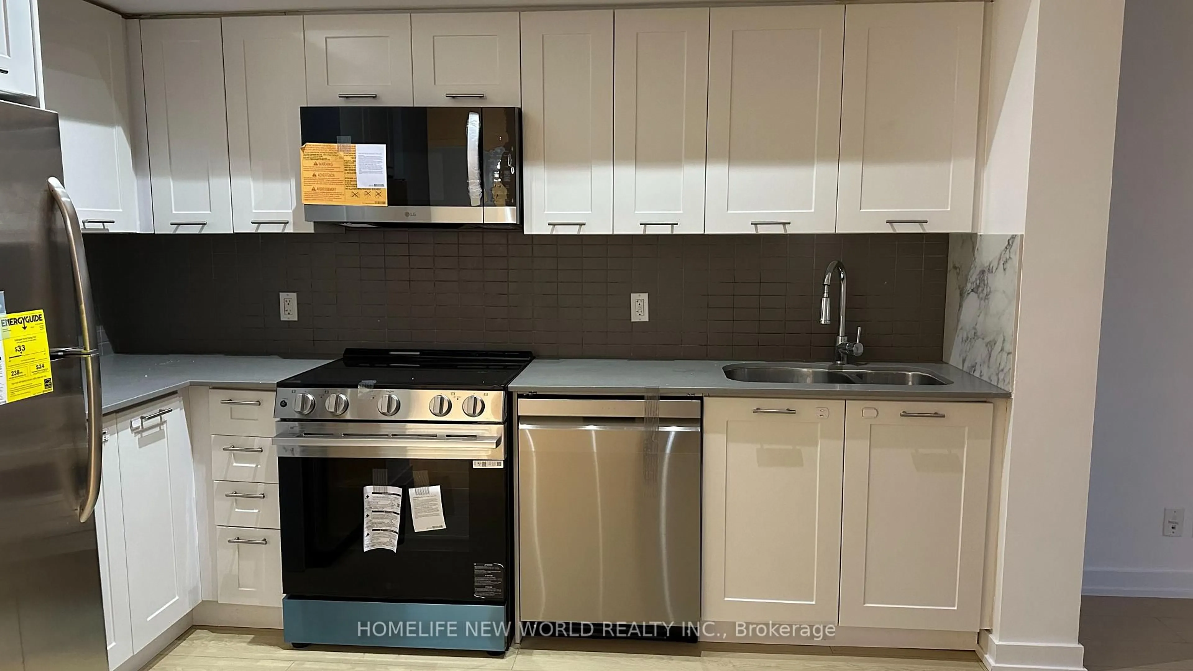 Standard kitchen, ceramic/tile floor for 2212 Lake Shore Blvd #2005, Toronto Ontario M8V 1A4