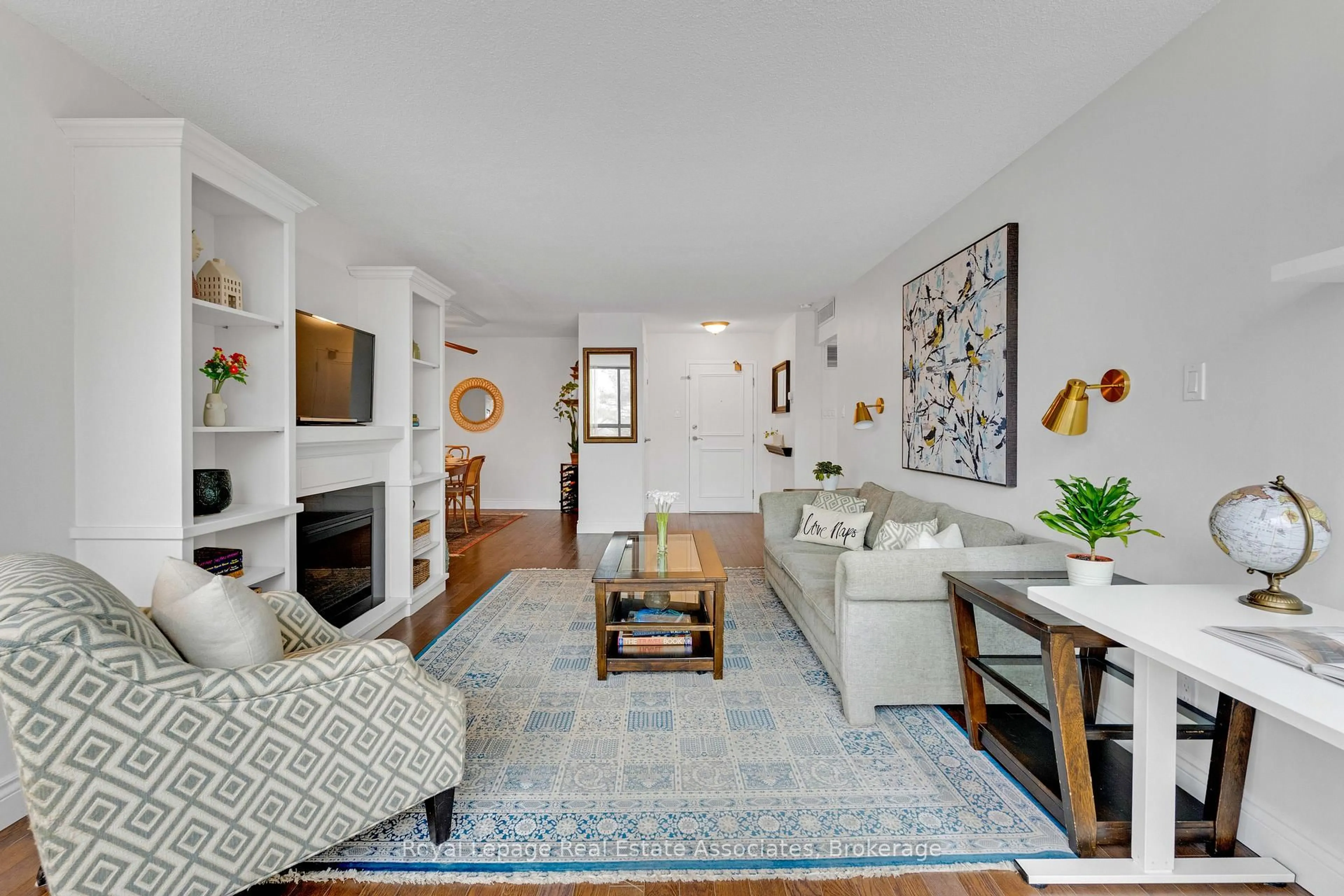 Living room with furniture, unknown for 1240 Marlborough Crt #402, Oakville Ontario L6H 3K7