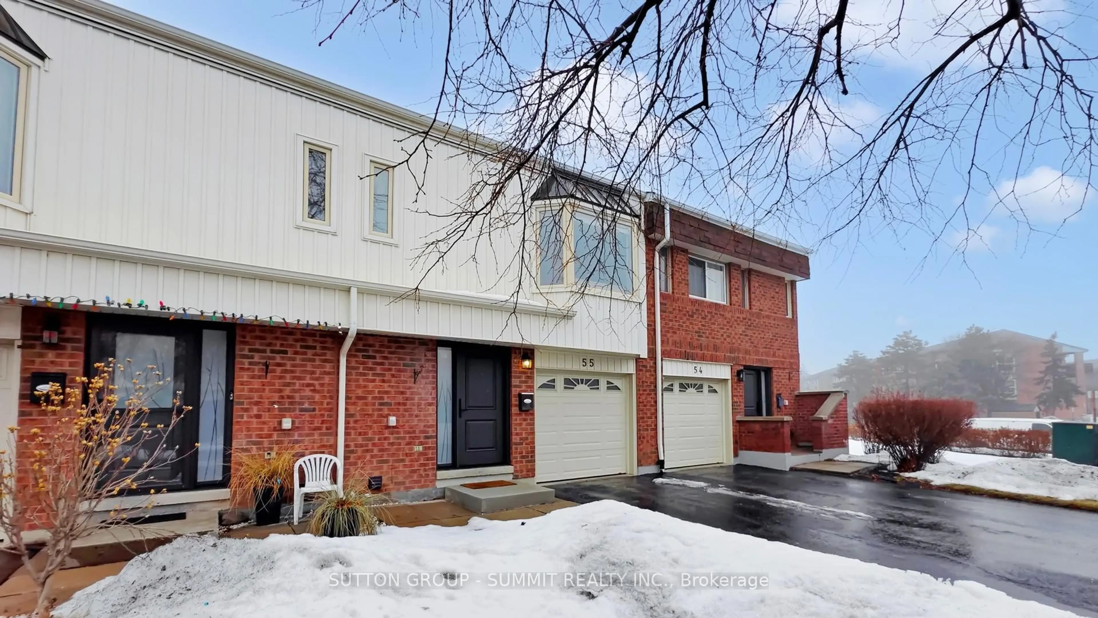 Home with brick exterior material, street for 6520 CORFU Rd #55, Mississauga Ontario L5N 3B4