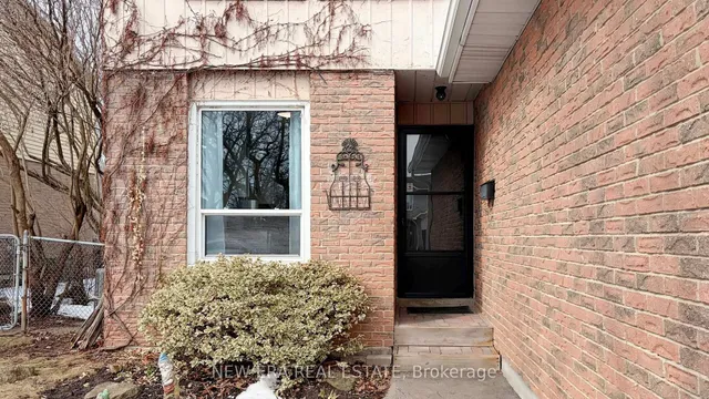 3103 Autumn Hill Cres, Burlington 3