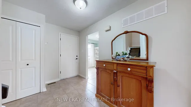 3103 Autumn Hill Cres, Burlington 5
