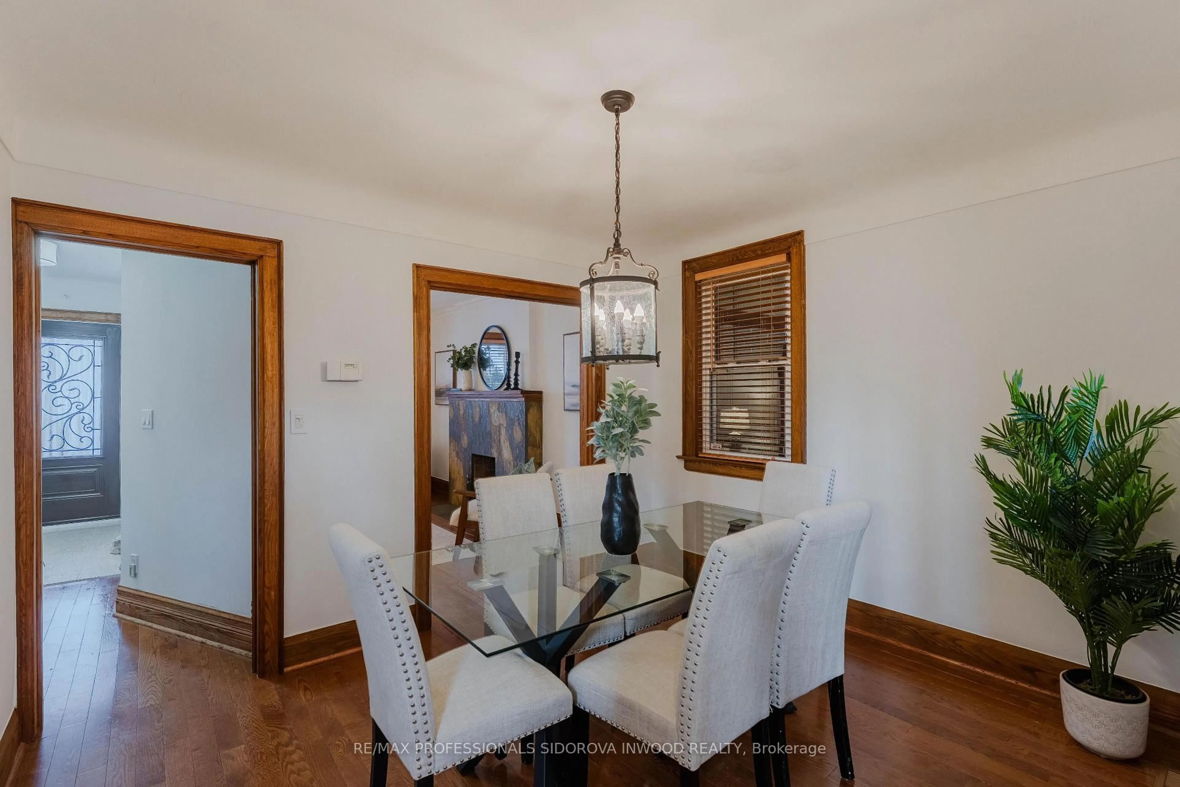 Dining room, unknown for 11 Winfield Ave, Toronto Ontario M6S 2J7