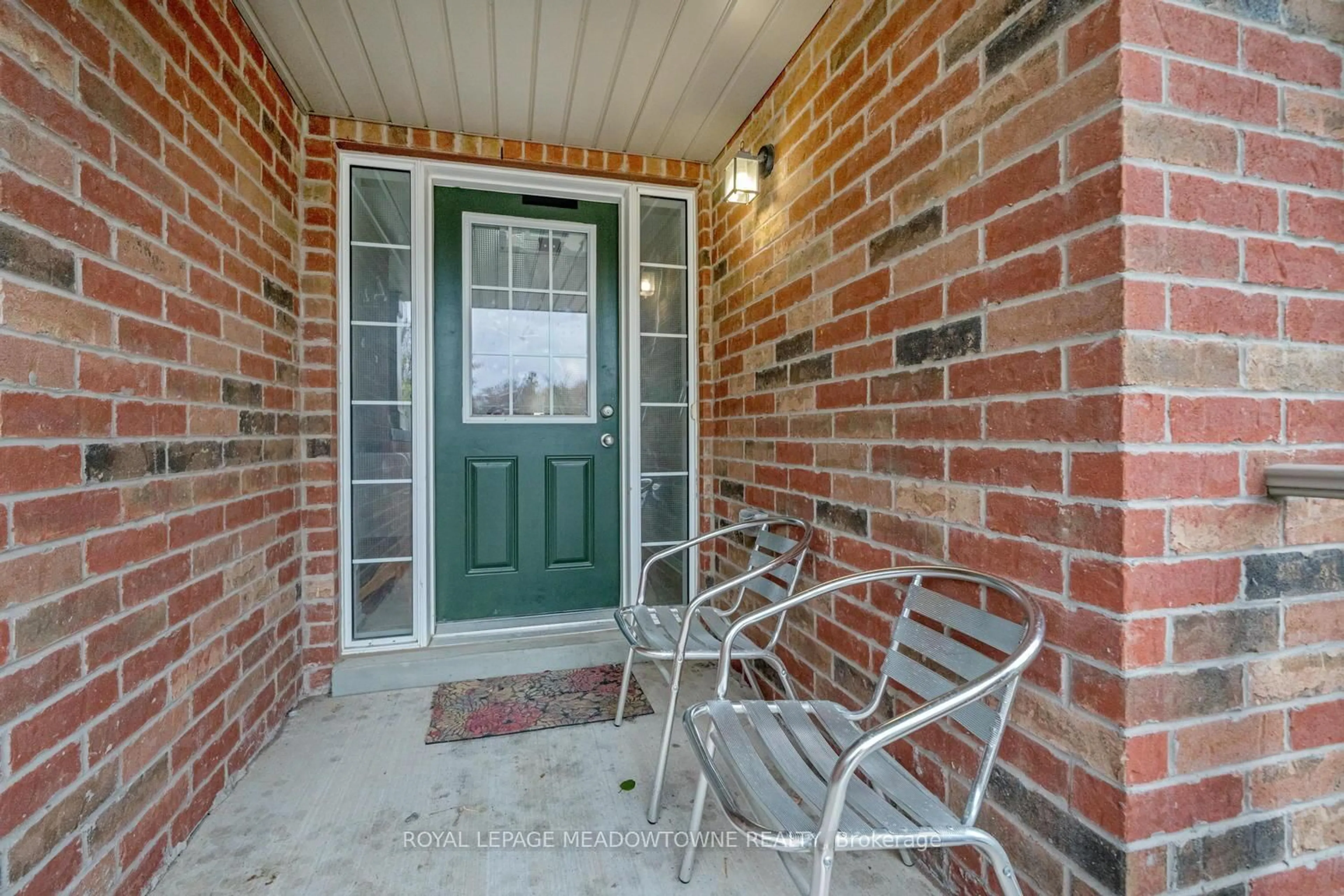 Unknown for 6 Tiffany Lane, Halton Hills Ontario L7G 0G8