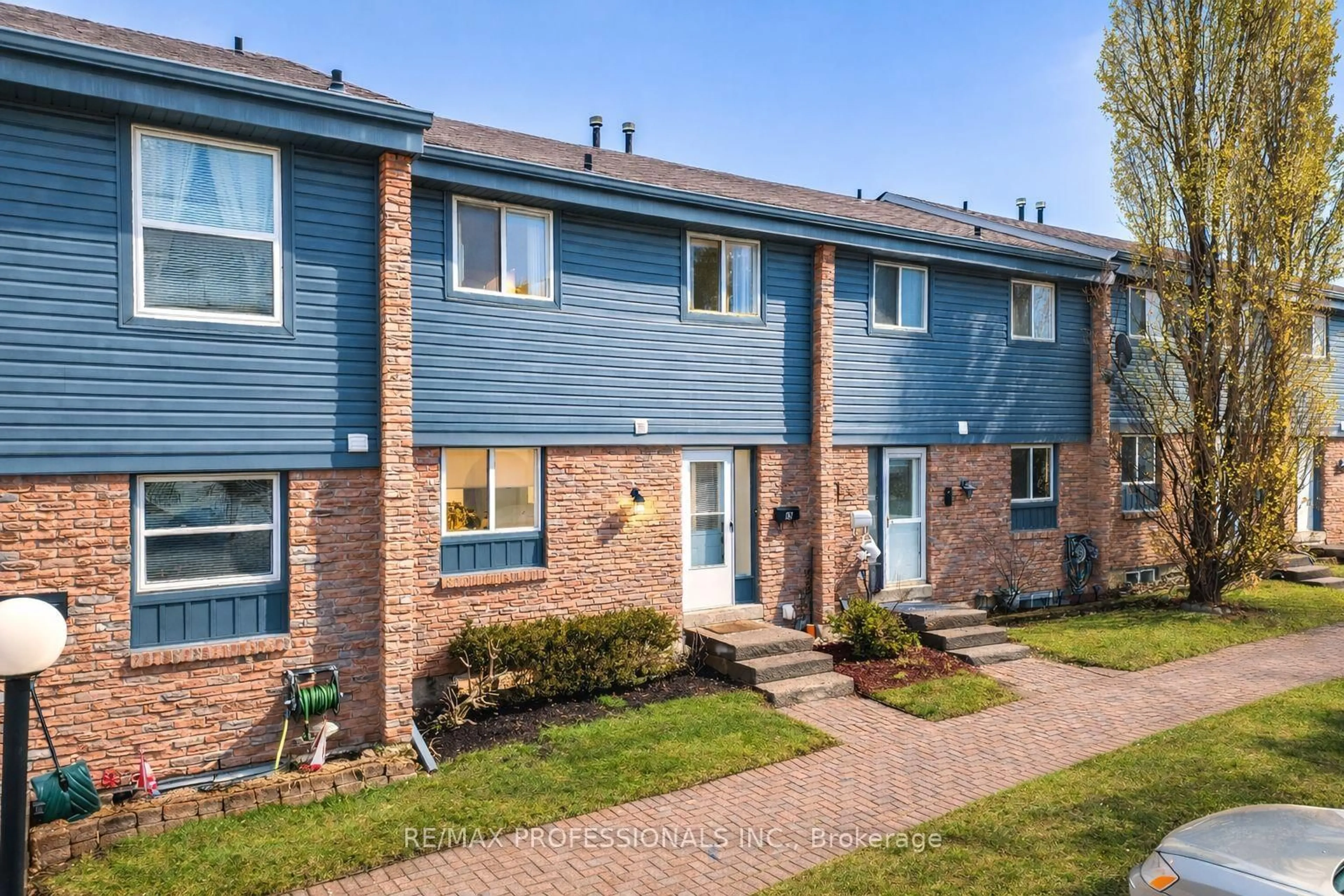 Unknown for 6699 Falconer Dr #TH65, Mississauga Ontario L5N 2E3