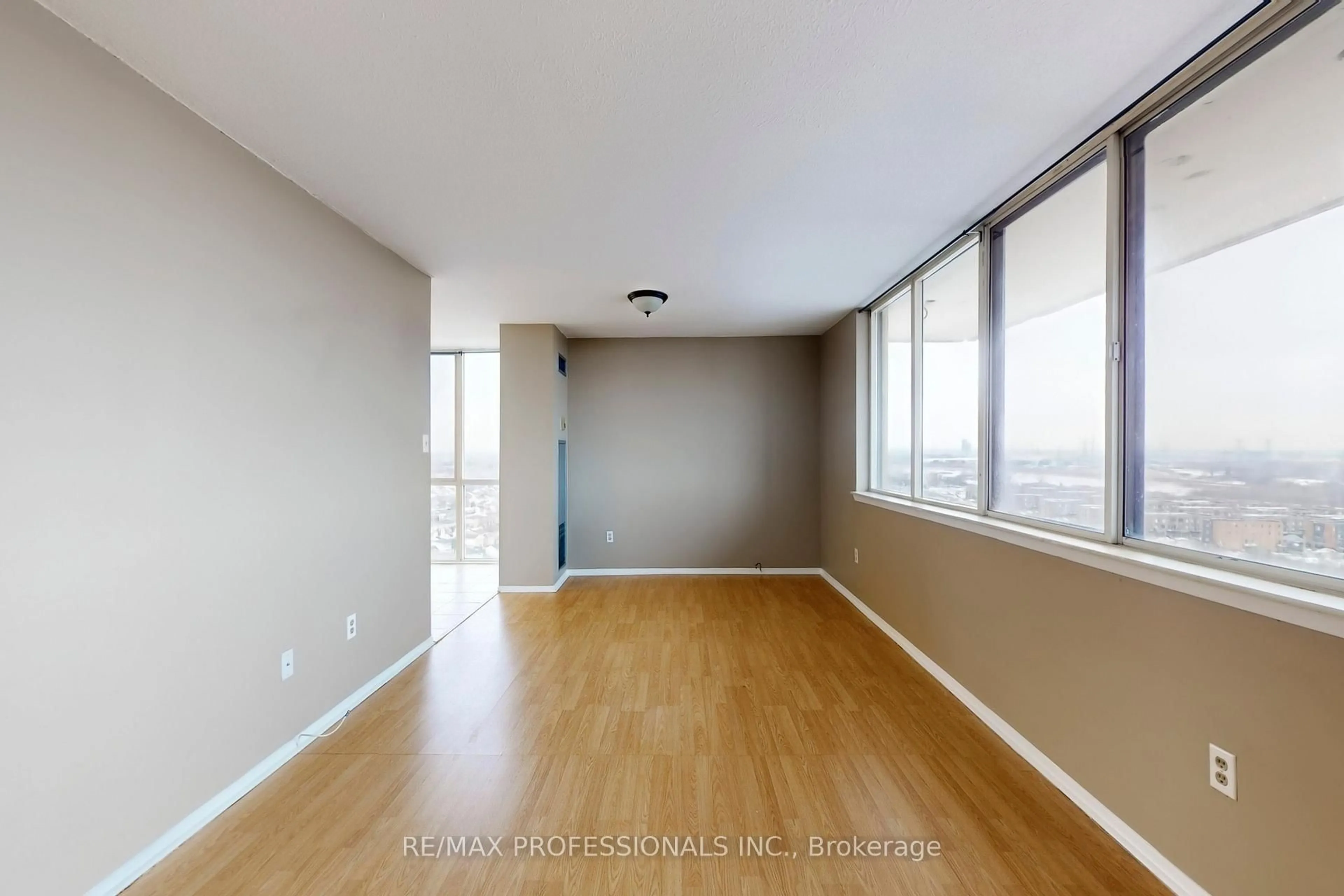 A pic of a room for 10 Markbrook Lane #1911, Toronto Ontario M9V 5E3