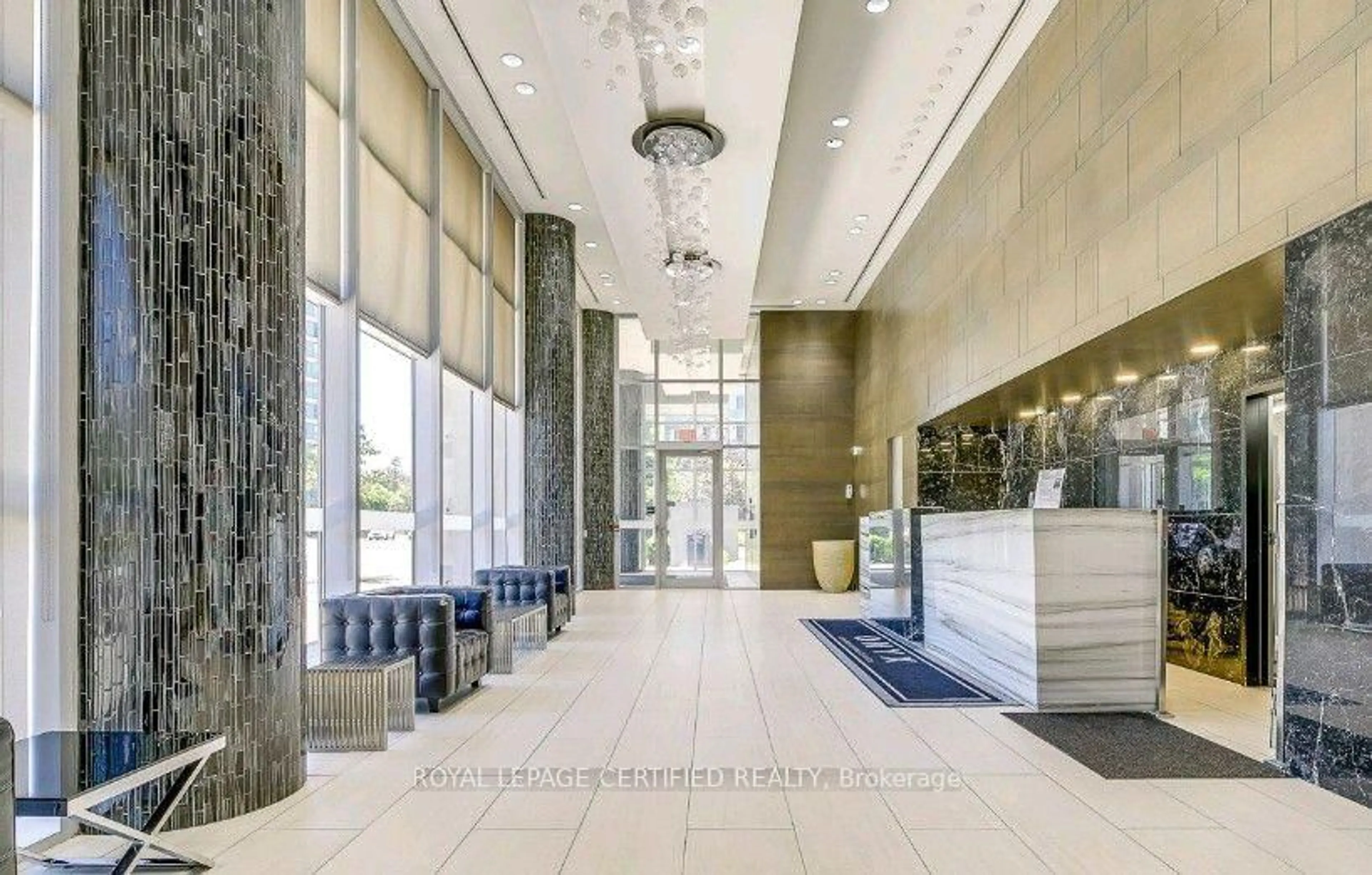 Lobby for 223 Webb Dr Dr, Mississauga Ontario L5B 0E8