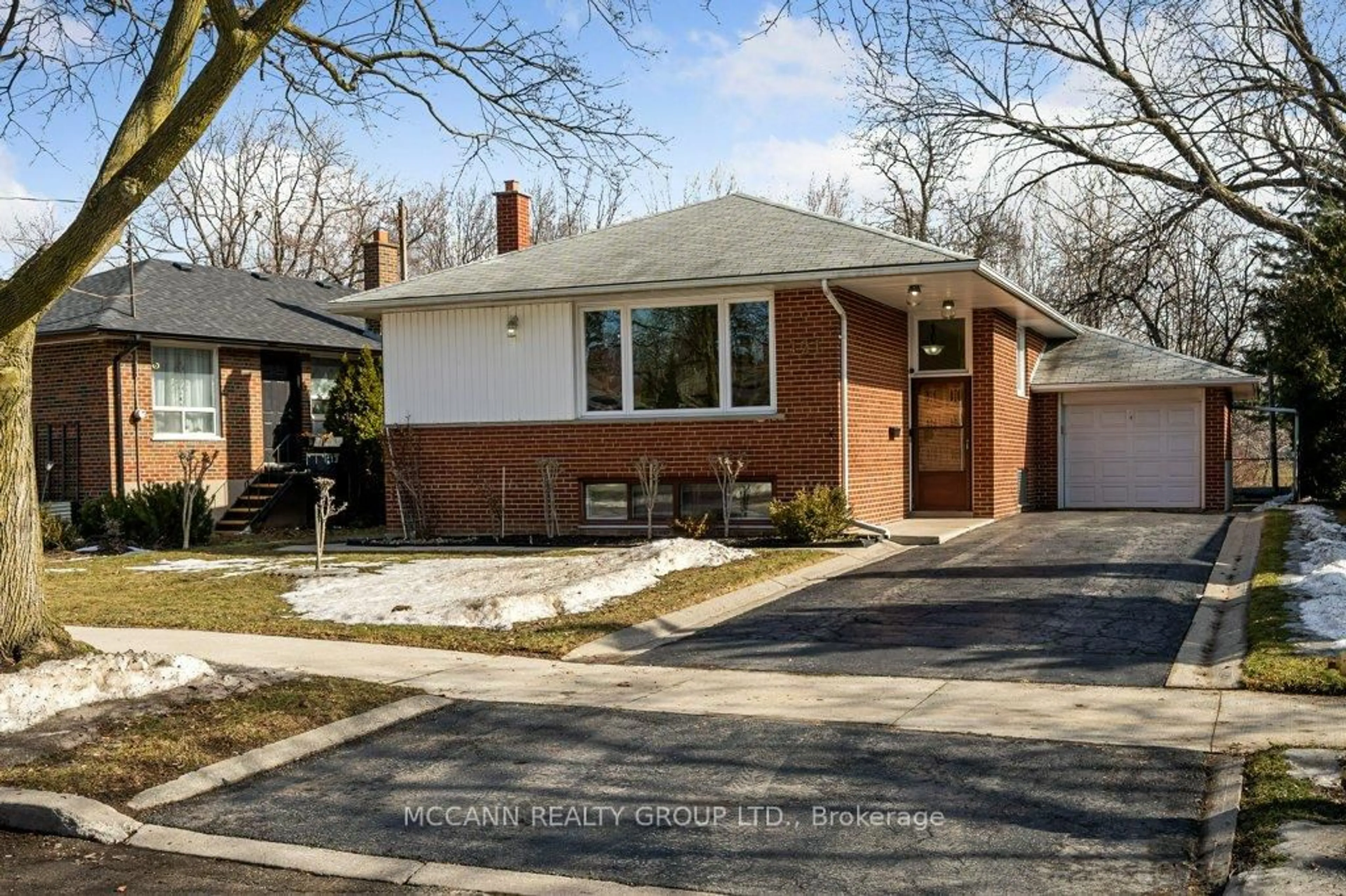 Home with brick exterior material, street for 121 Wincott Dr, Toronto Ontario M9R 2P5