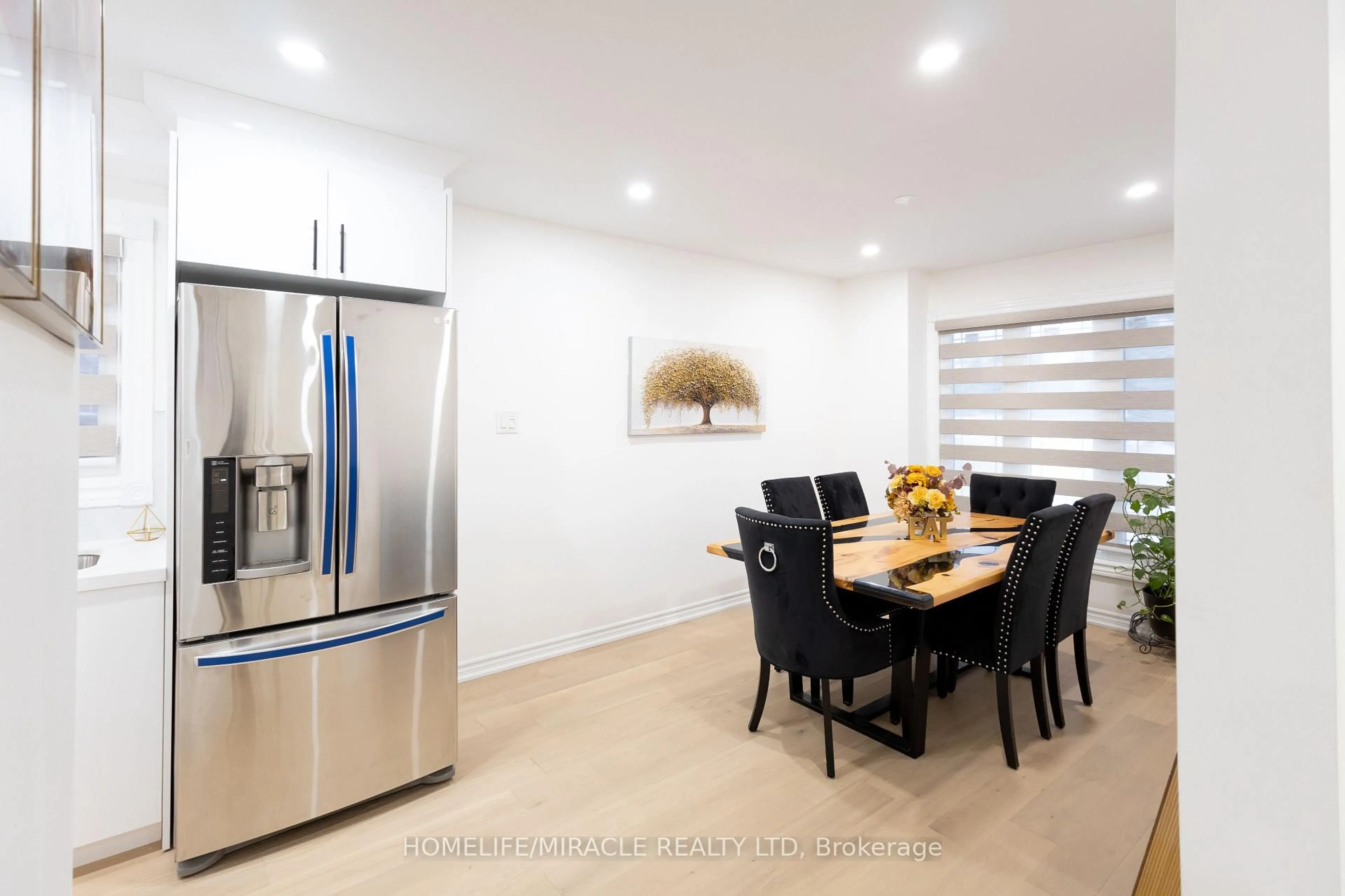 Unknown for 2 Santa Anita Crt, Brampton Ontario L6Y 4P8