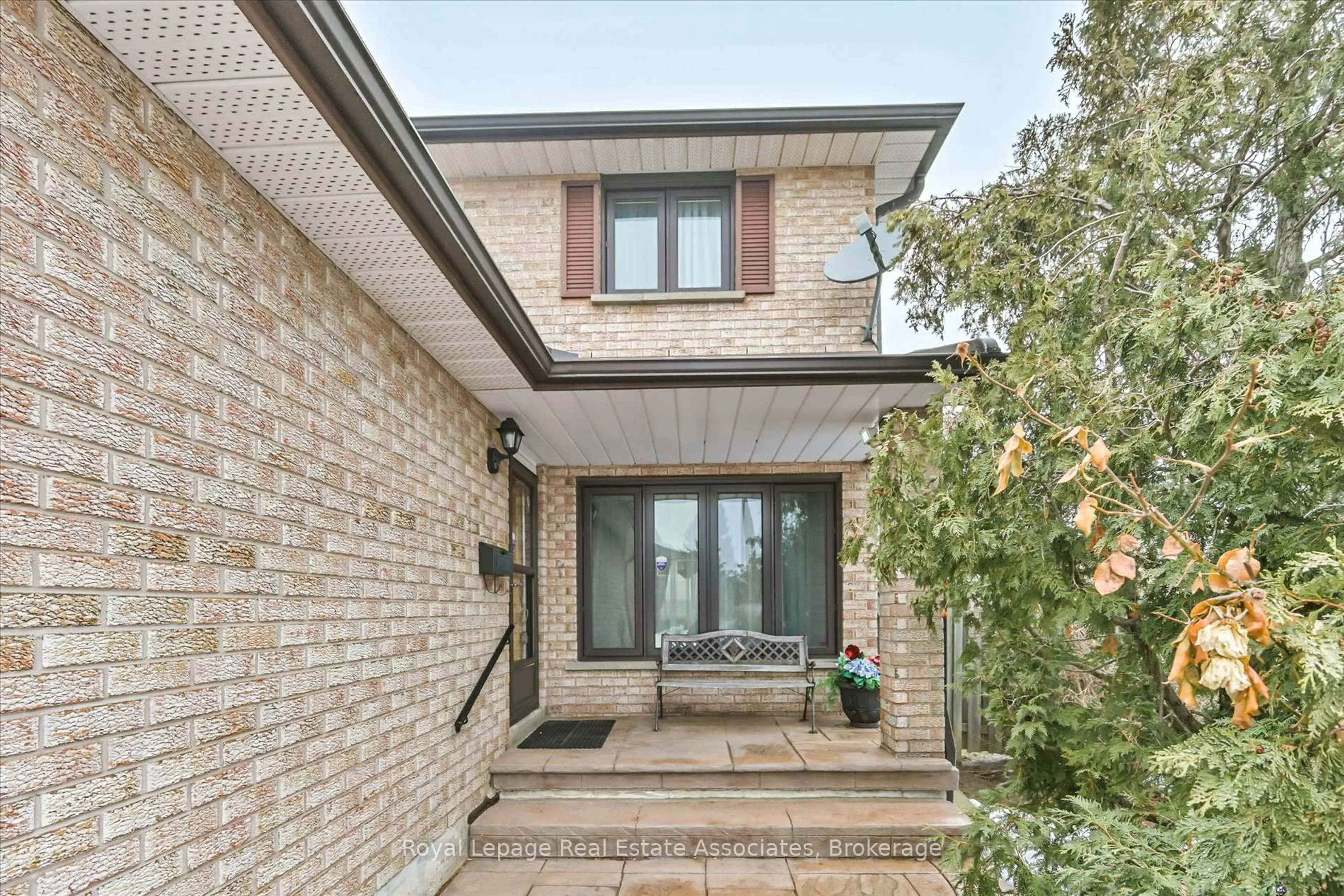Home with brick exterior material, street for 5556 Bourget Dr, Mississauga Ontario L5R 3A3