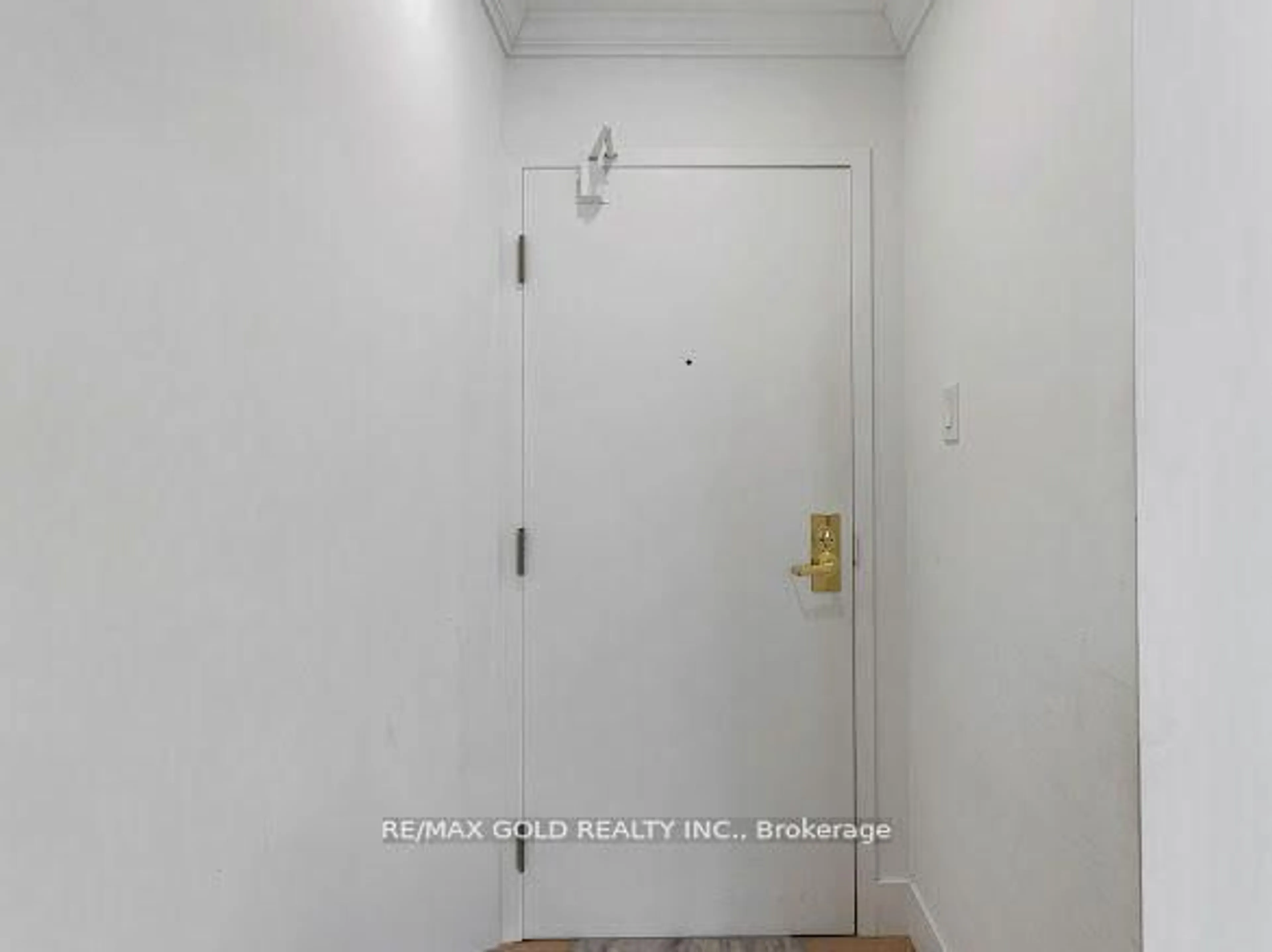 Unknown for 3700 Kaneff Cres #2108, Mississauga Ontario L5A 4B8