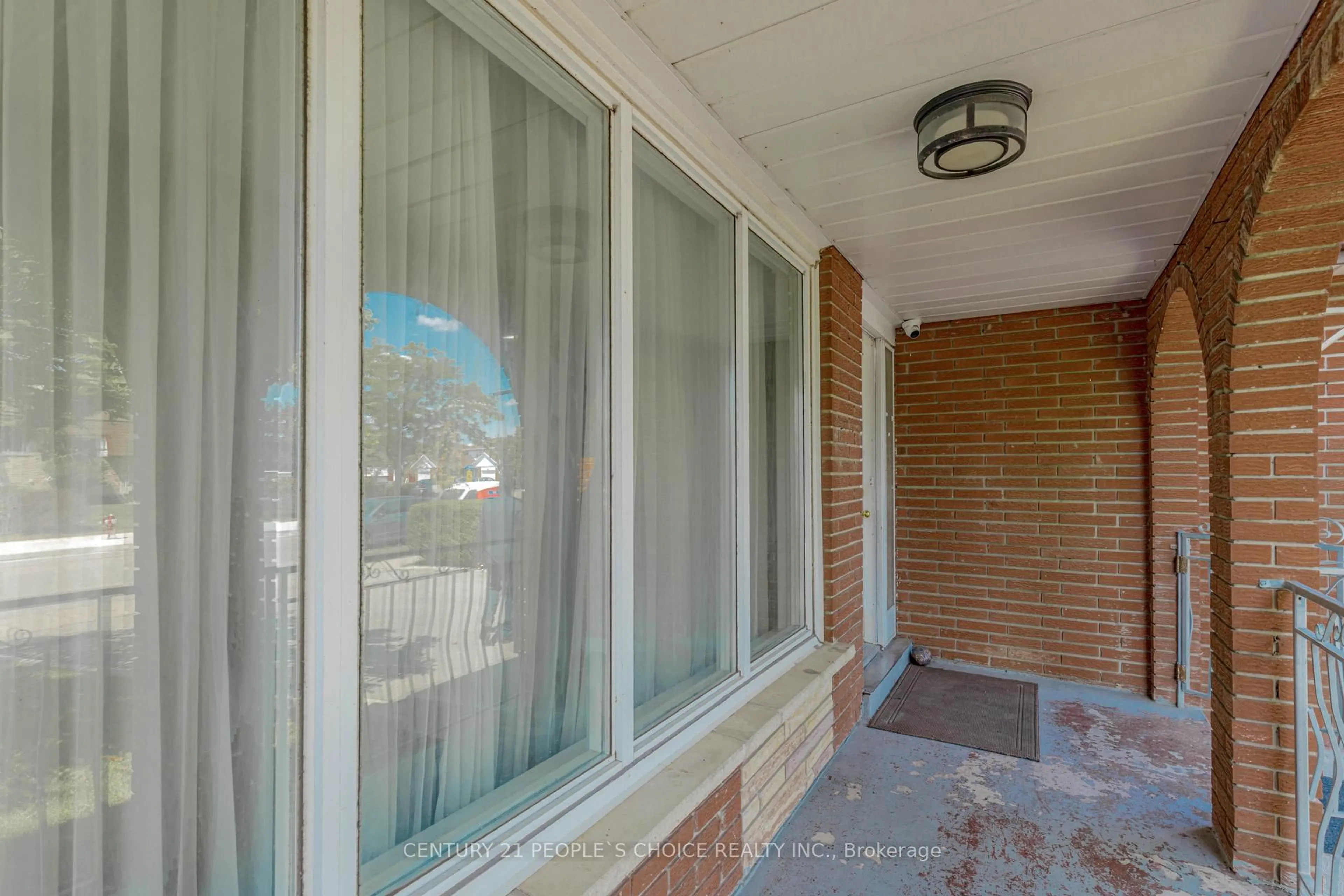 Unknown for 4104 Brandon Gate, Mississauga Ontario L4T 3P2