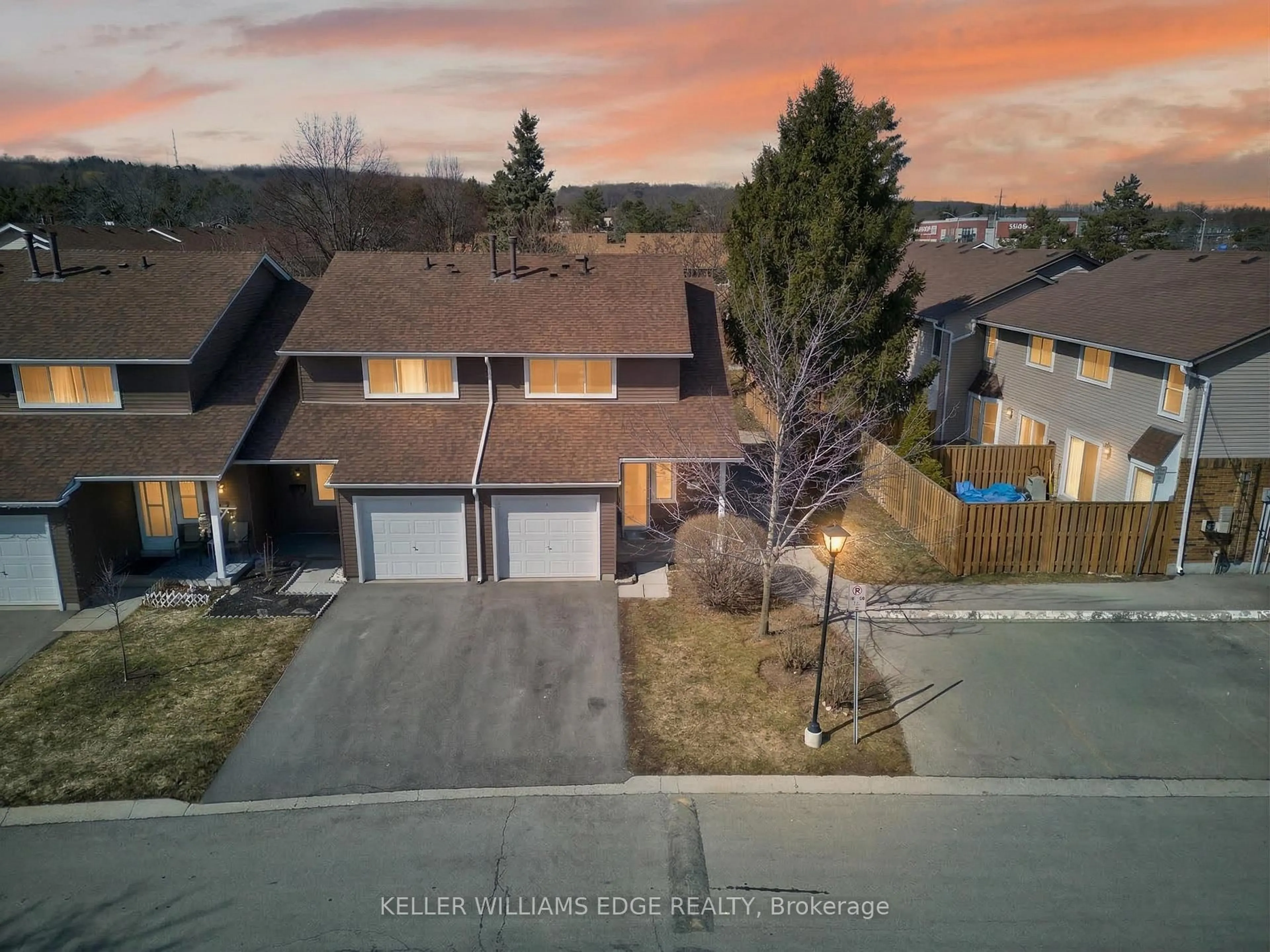 A pic from outside/outdoor area/front of a property/back of a property/a pic from drone, street for 2185 Fairchild Blvd #51, Burlington Ontario L7P 3P6