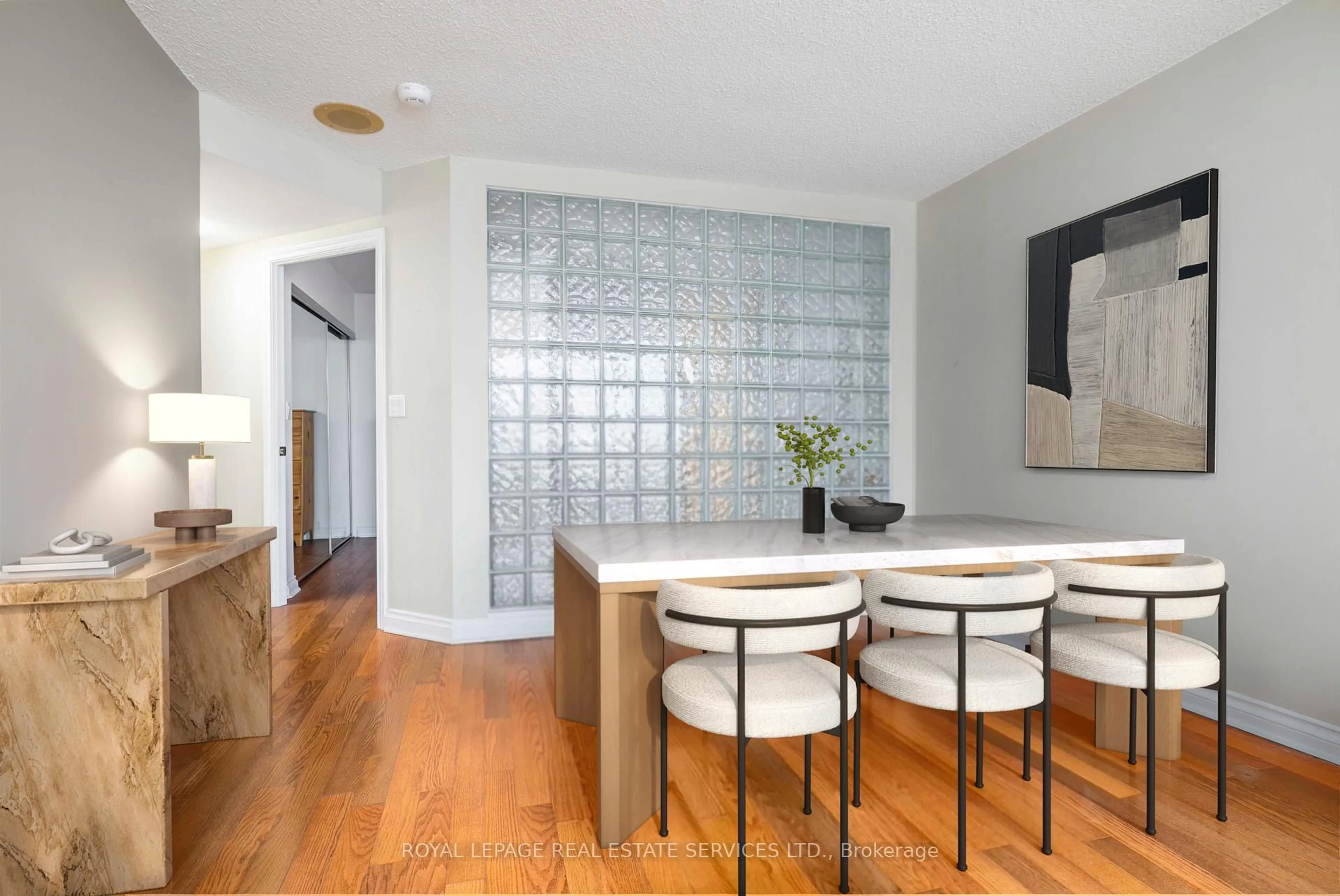 Contemporary kitchen, ceramic/tile floor for 1 Palace Pier Crt #2104, Toronto Ontario M8V 3W9