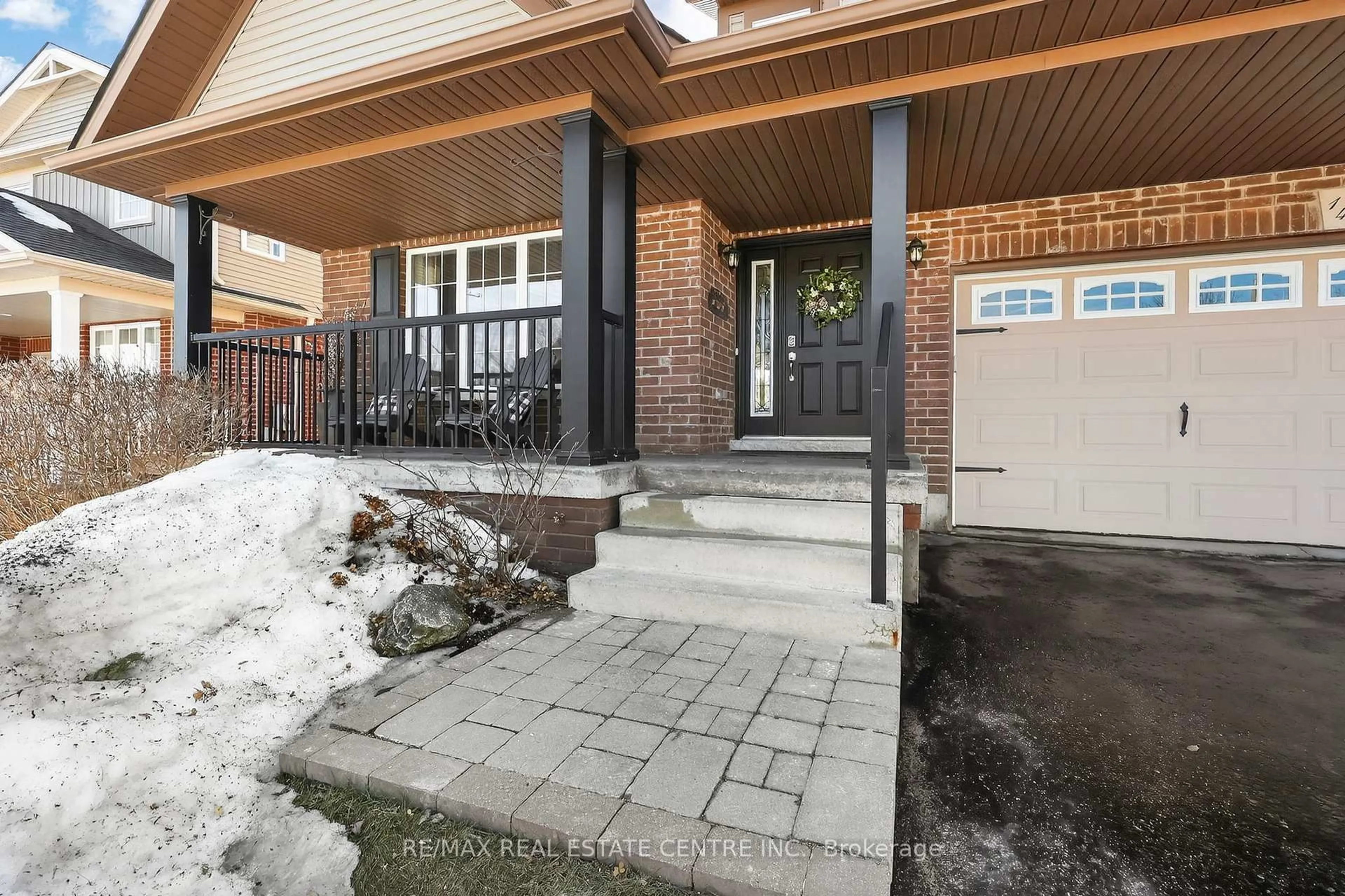 Unknown for 14 Sandringham Circ, Orangeville Ontario L9W 0A5