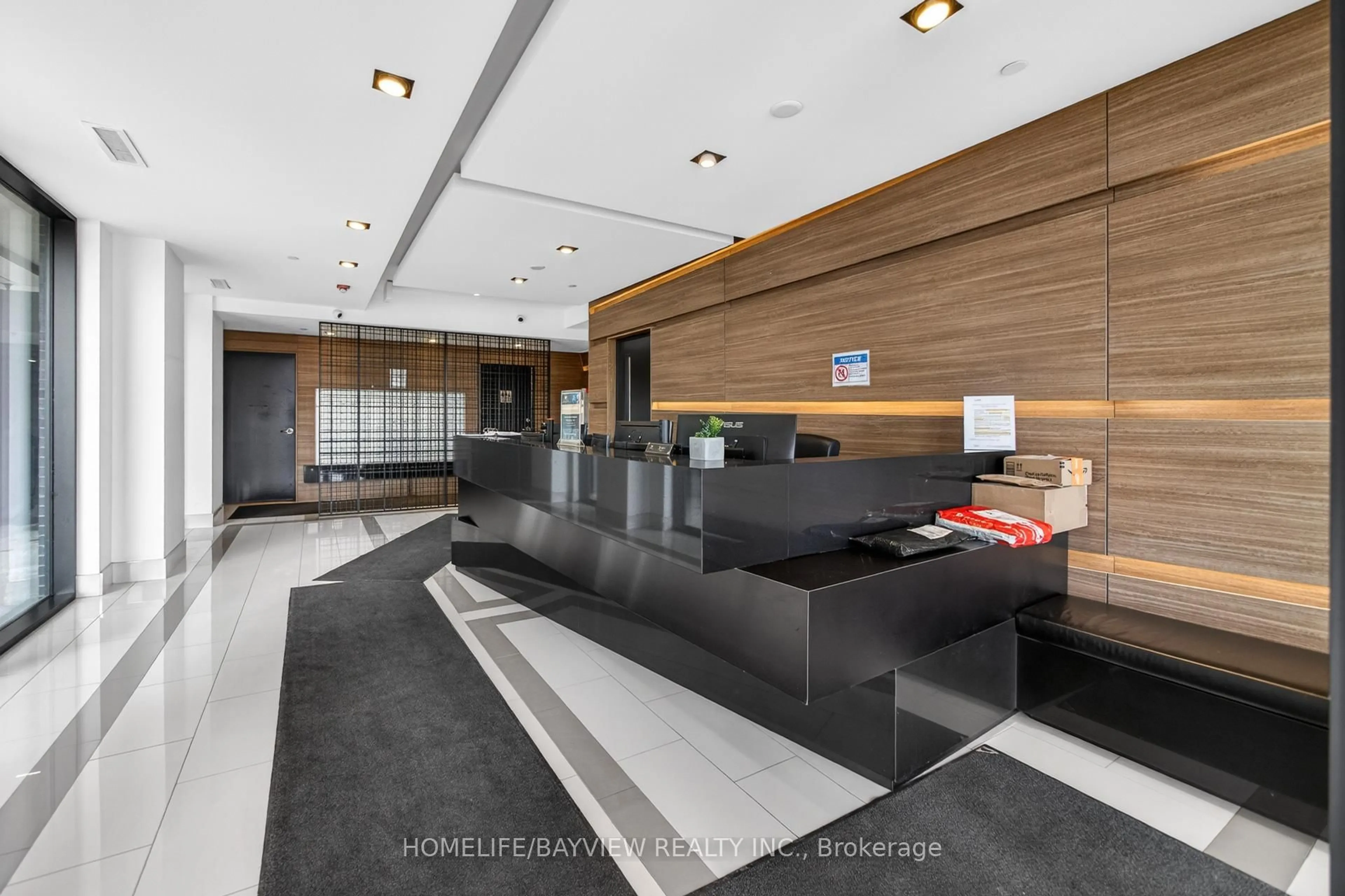 Lobby for 5230 Dundas St #A207, Burlington Ontario L7L 0J5