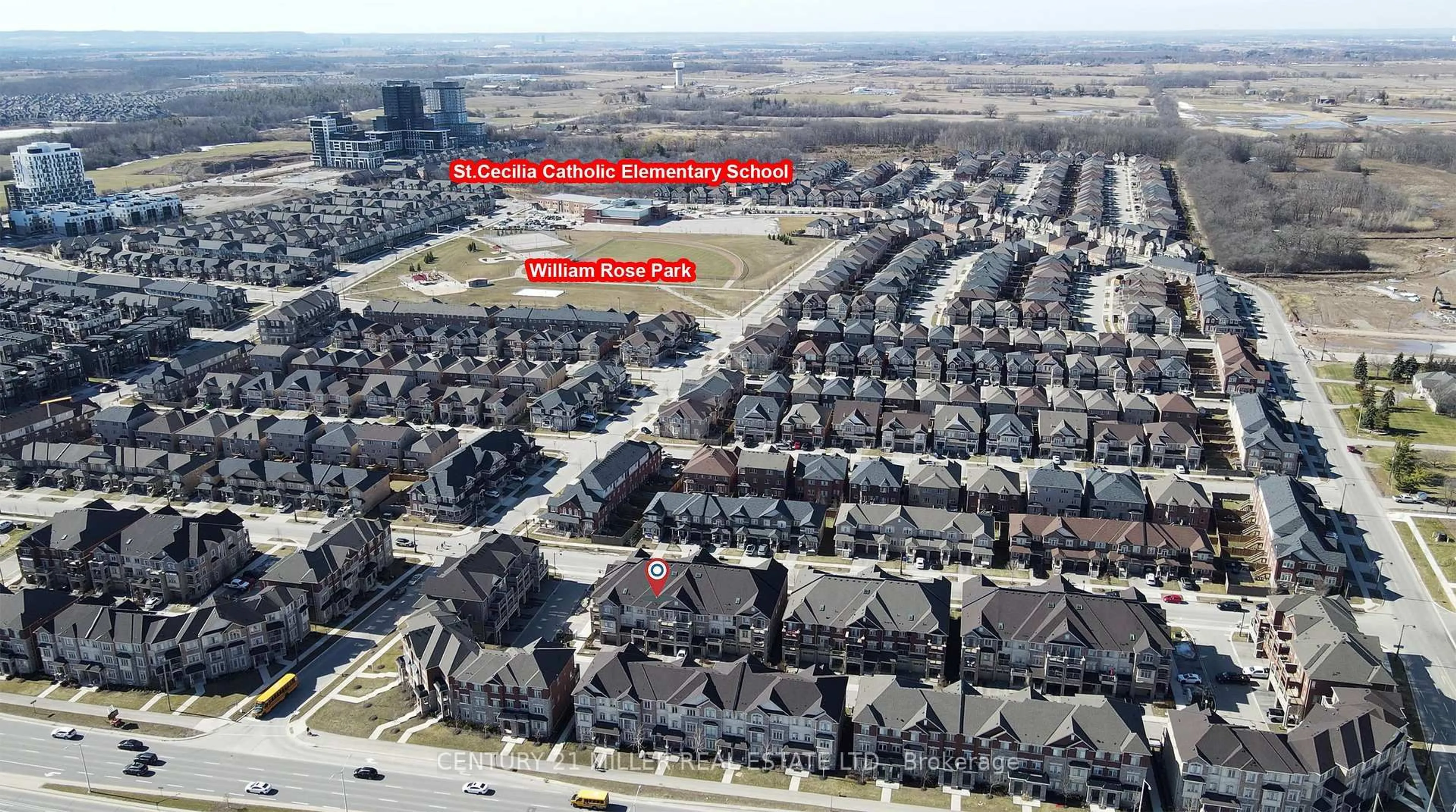 A pic from outside/outdoor area/front of a property/back of a property/a pic from drone, street for 465 Manhattan Common, Oakville Ontario L6H 3P5