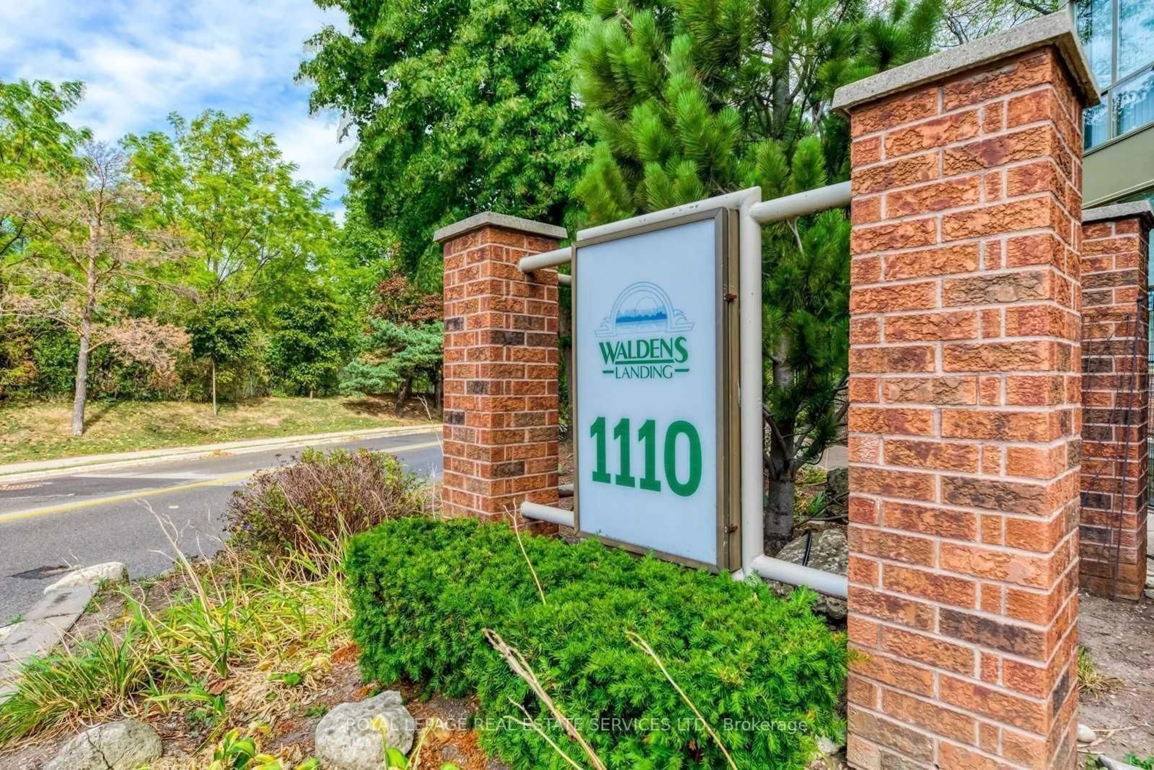 Unknown for 1110 Walden Circ #709, Mississauga Ontario L5J 4R3