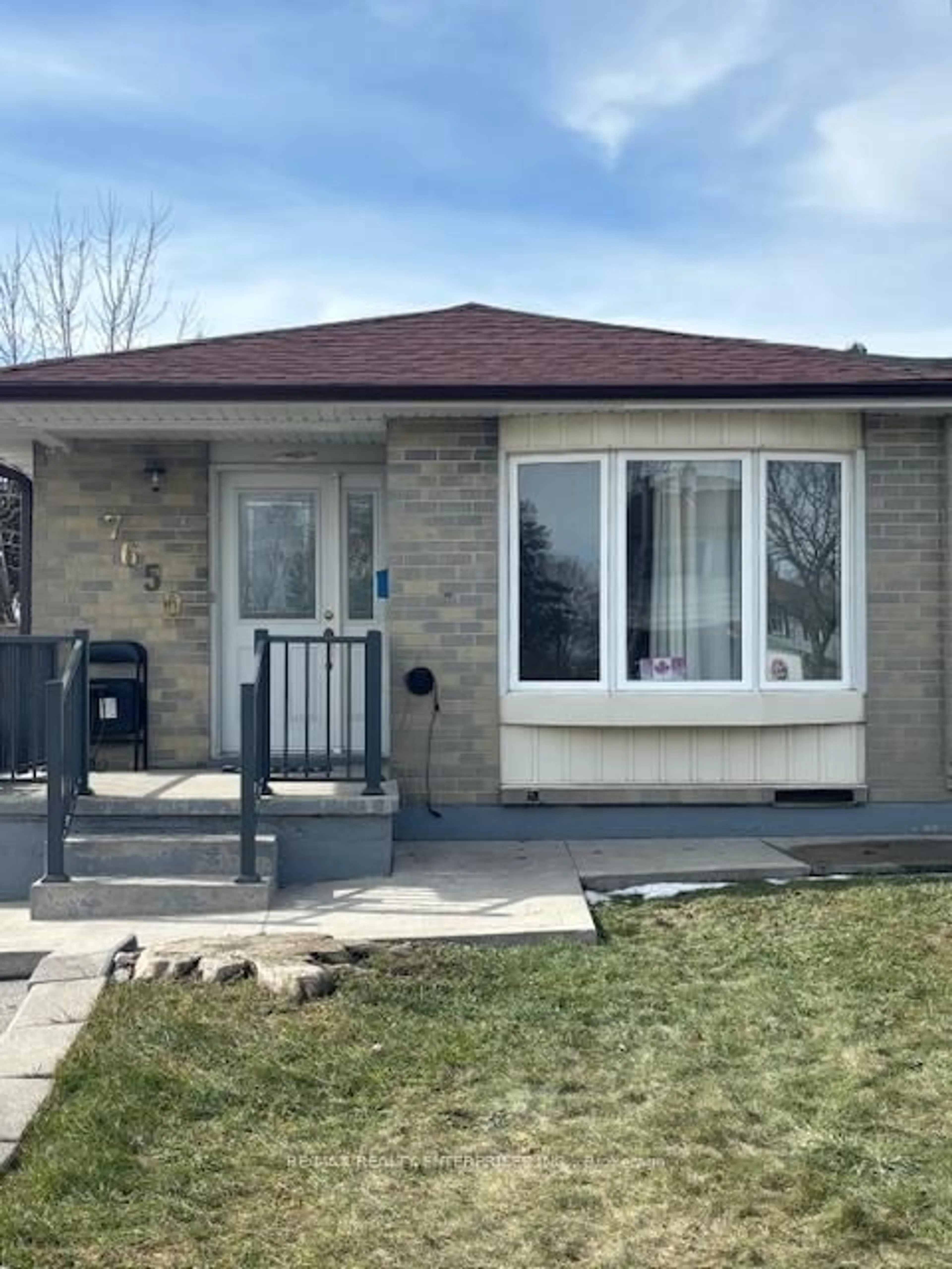 Home with brick exterior material, street for 7650 Priory Cres, Mississauga Ontario L4T 3H5