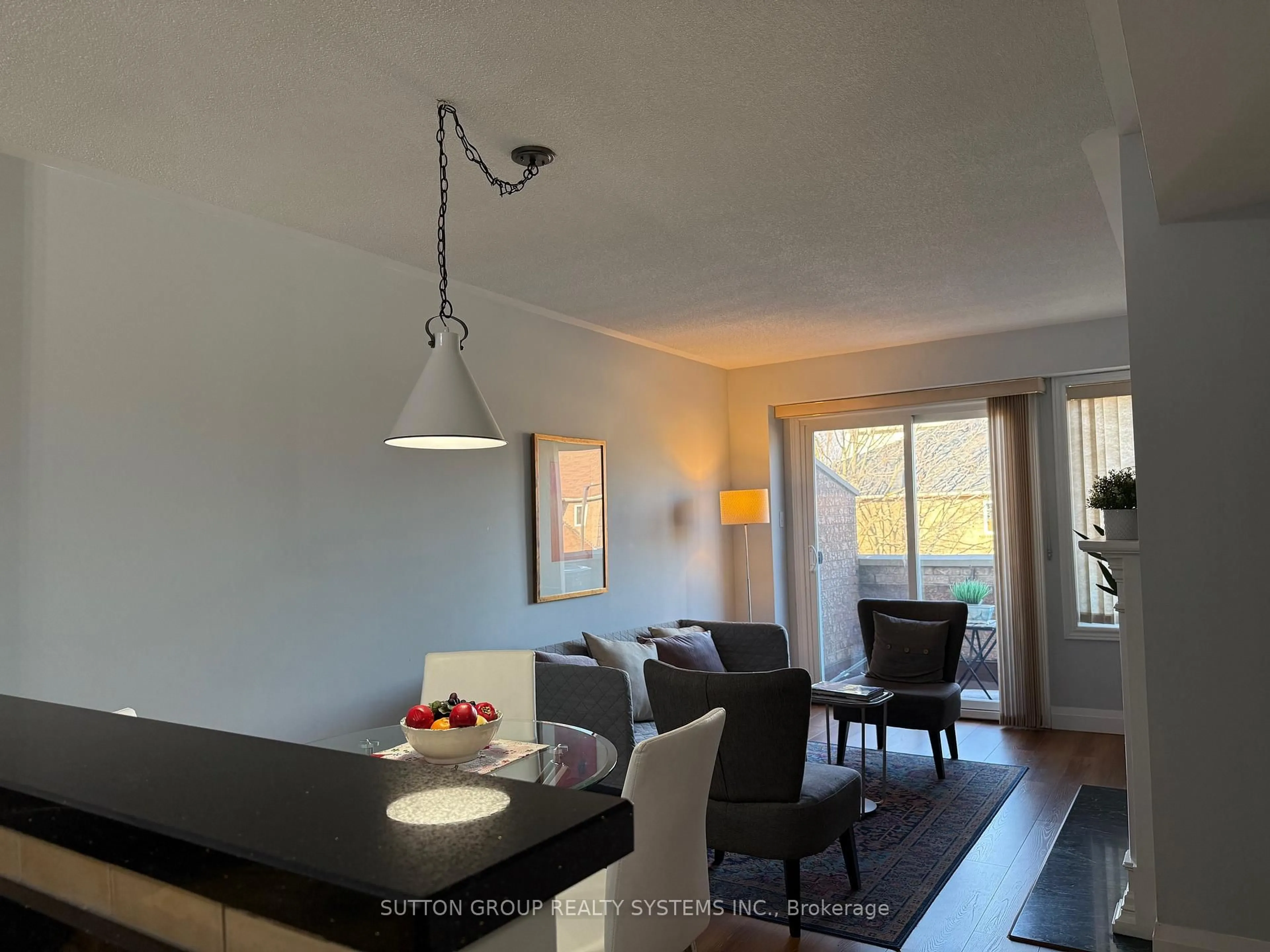 Unknown for 60 Barondale Dr #255, Mississauga Ontario L4Z 3N8