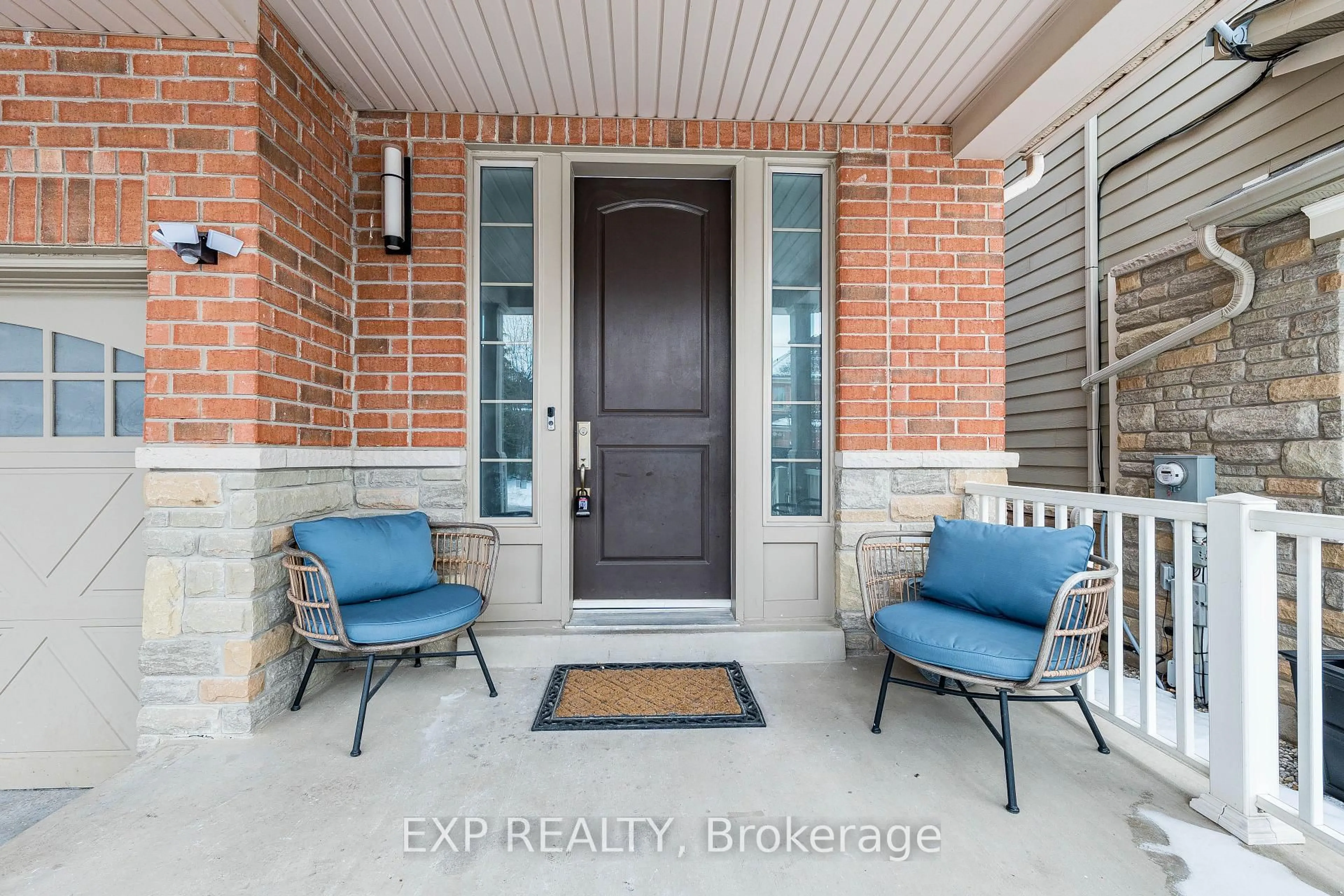 Indoor entryway for 61 Playfair Terr, Milton Ontario L9T 0S5