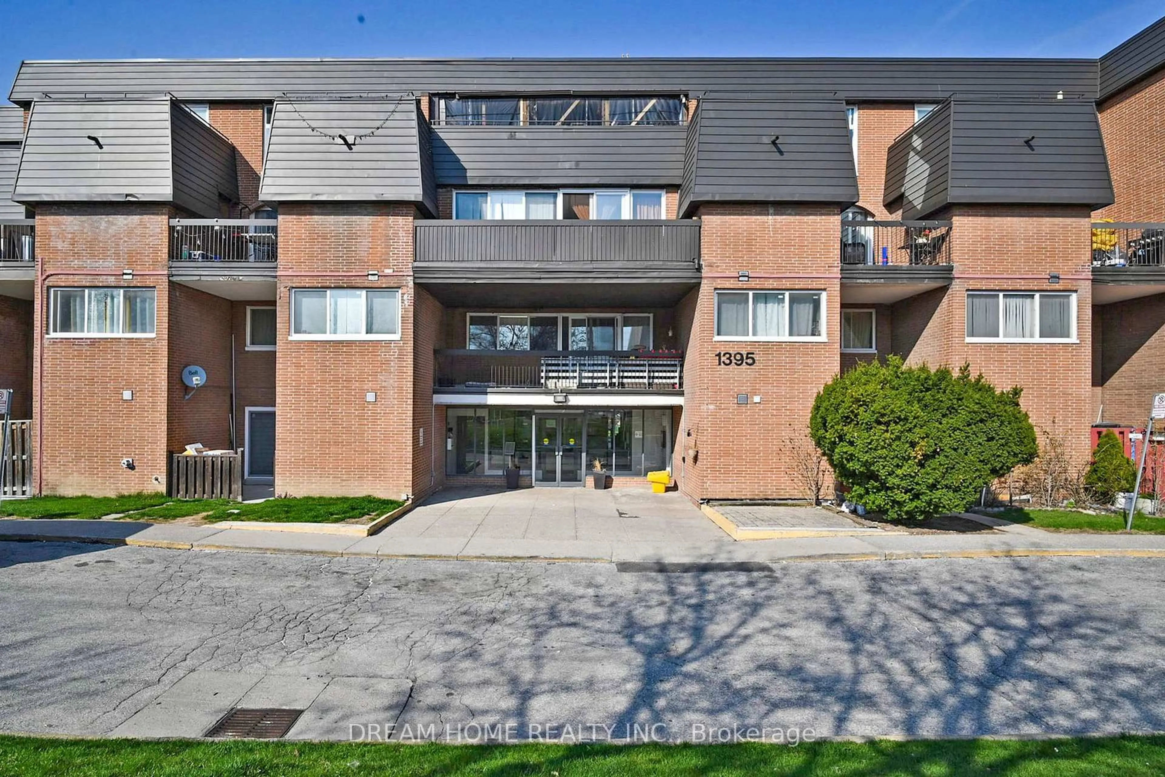 Unknown for 1395 Williamsport Dr #163, Mississauga Ontario L4X 2T4
