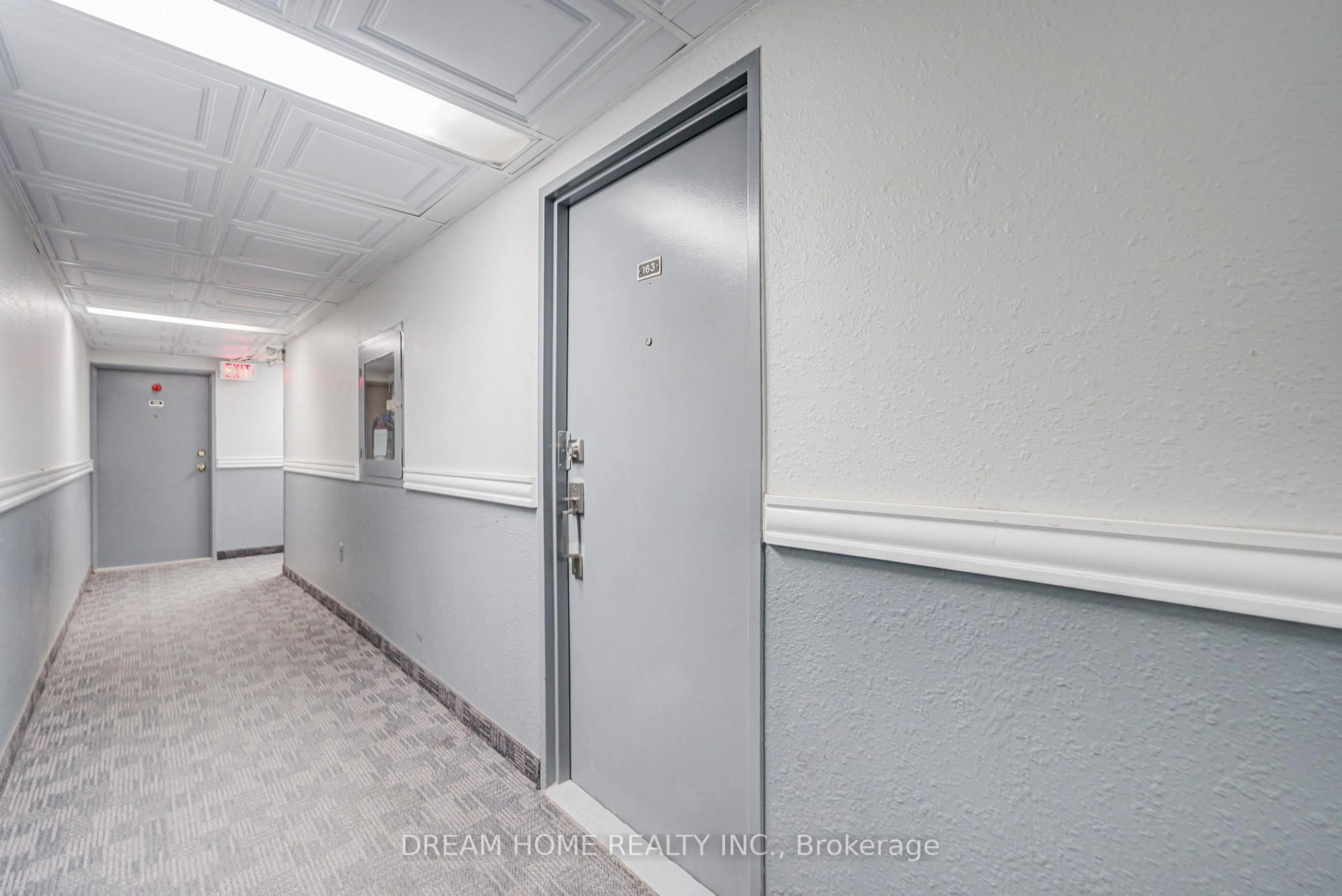 Unknown for 1395 Williamsport Dr #163, Mississauga Ontario L4X 2T4