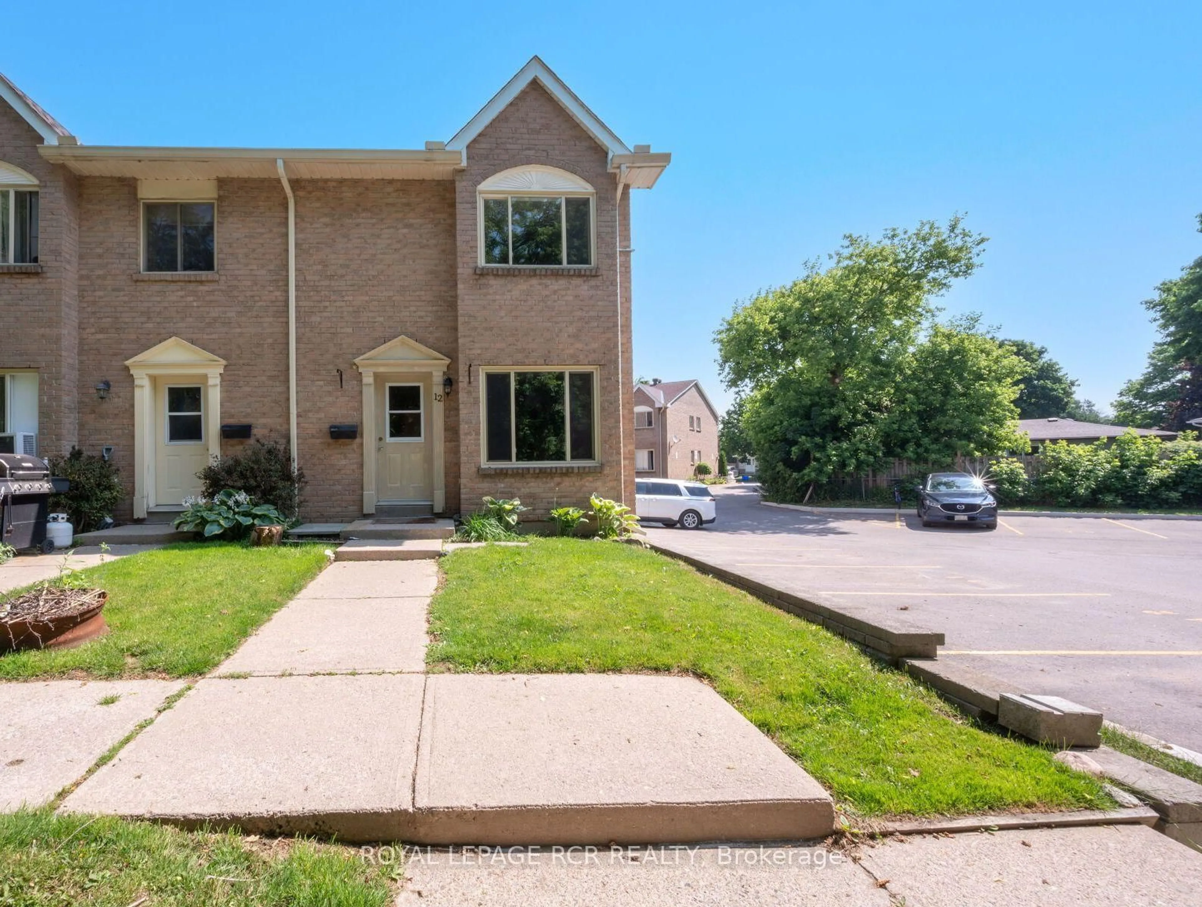 Unknown for 4 Cedar Dr #12, Orangeville Ontario L9W 2X6