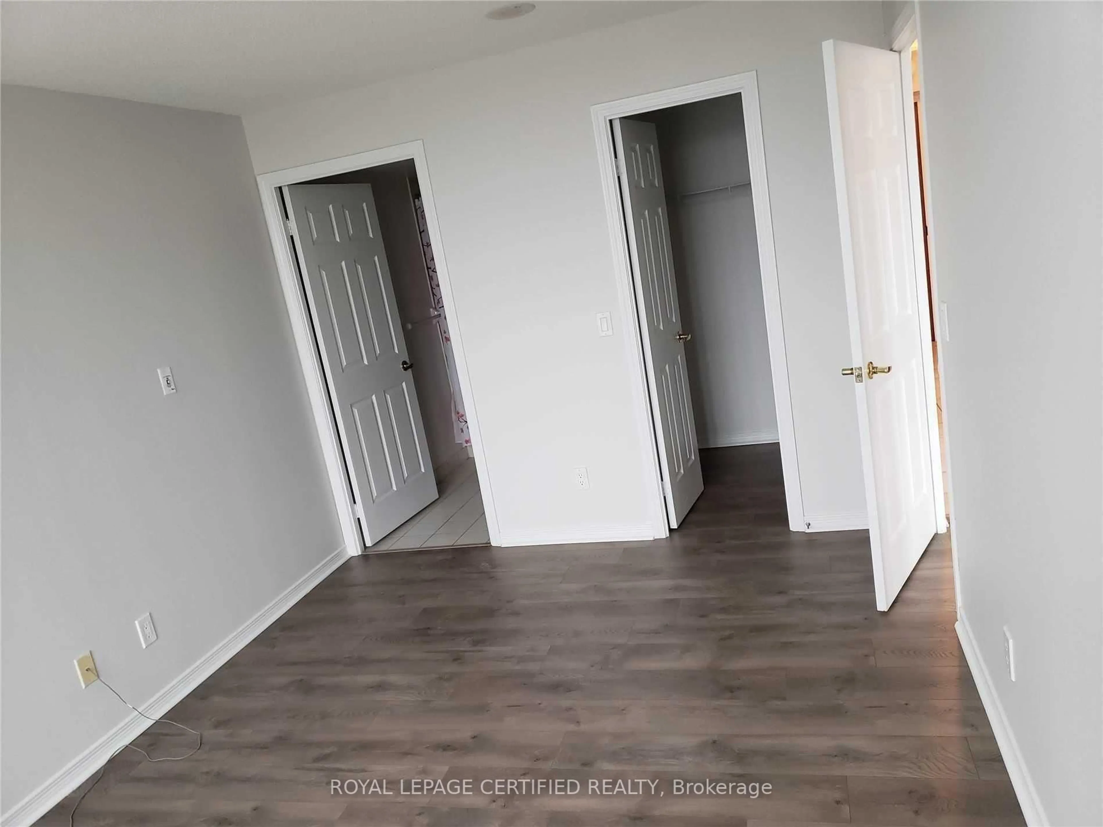 A pic of a room for 4889 Kimbermount Ave #304, Mississauga Ontario L5M 7K8