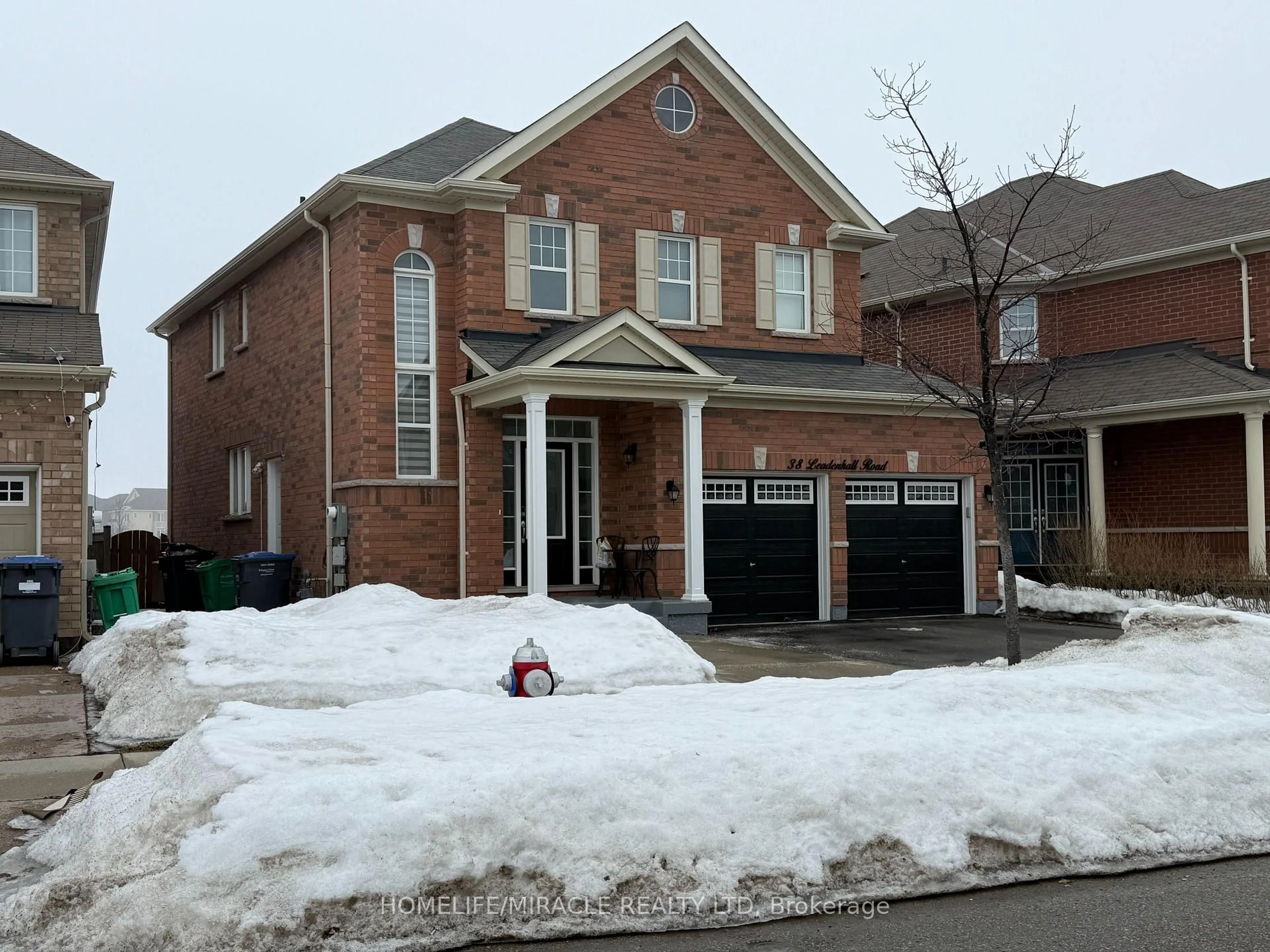 Home with brick exterior material, street for 38 Leadenhall Rd, Brampton Ontario L7A 4G3