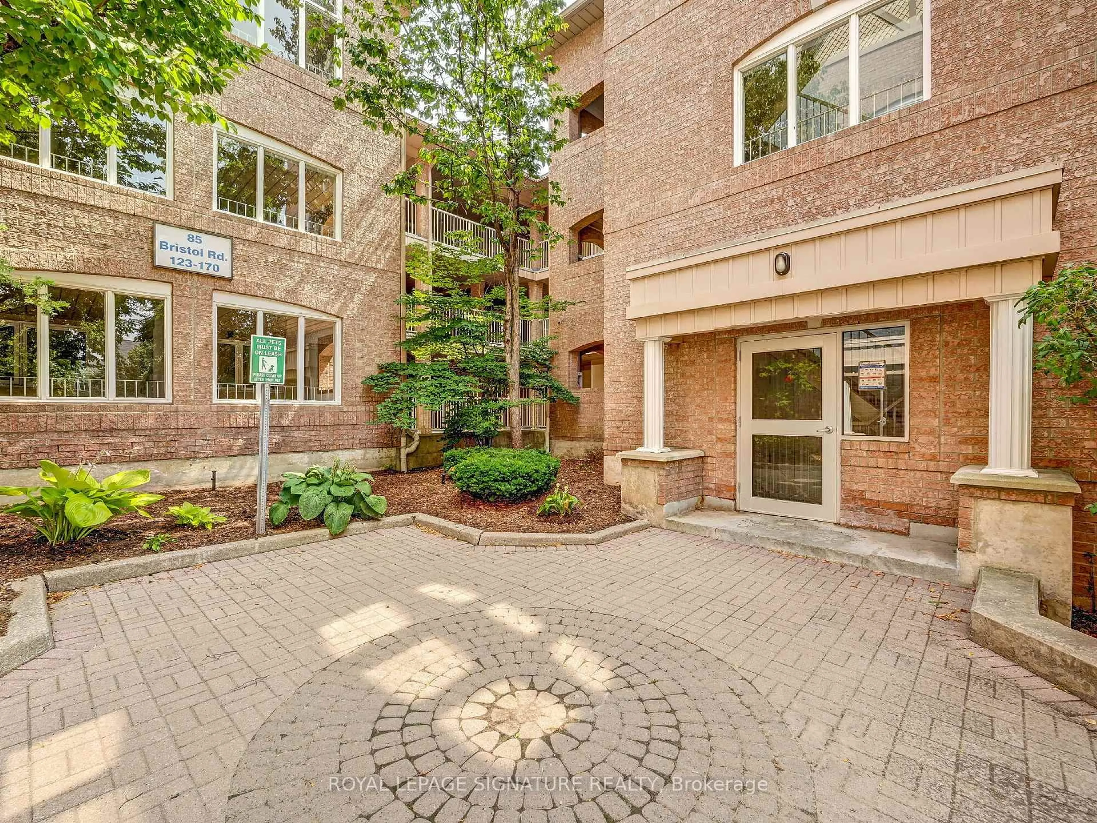 Unknown for 85 Bristol Rd #124, Mississauga Ontario L4Z 3P3