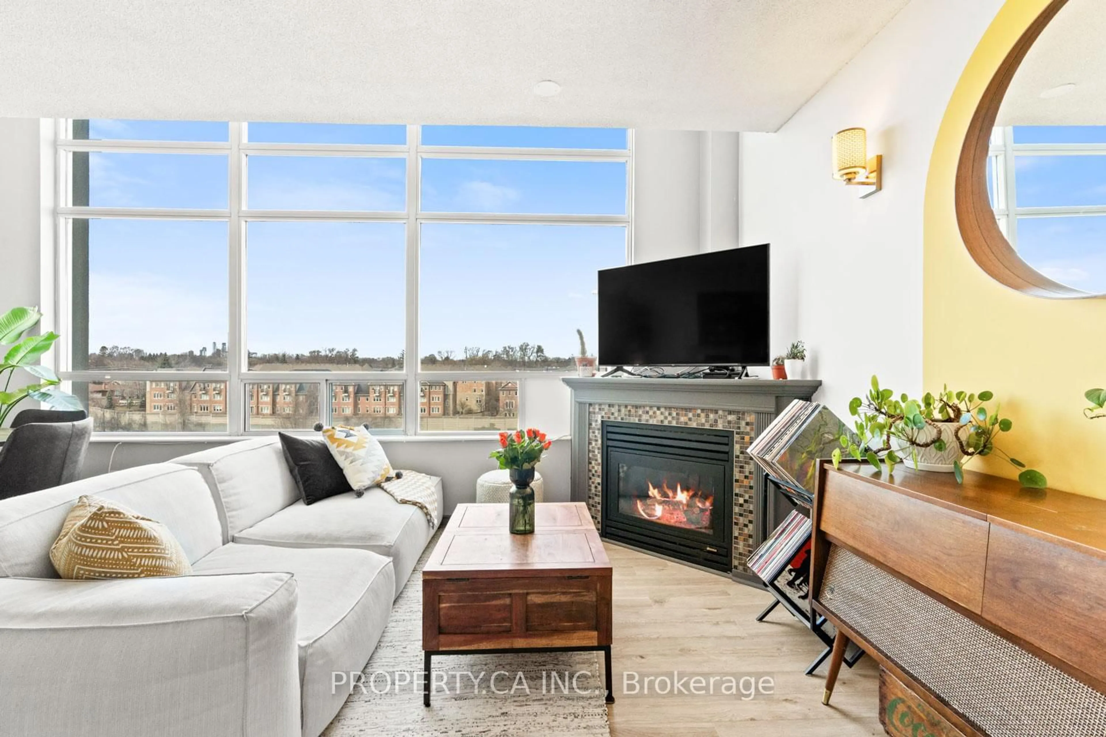 Living room with furniture, unknown for 200 Manitoba St #421, Toronto Ontario M8Y 3Y9