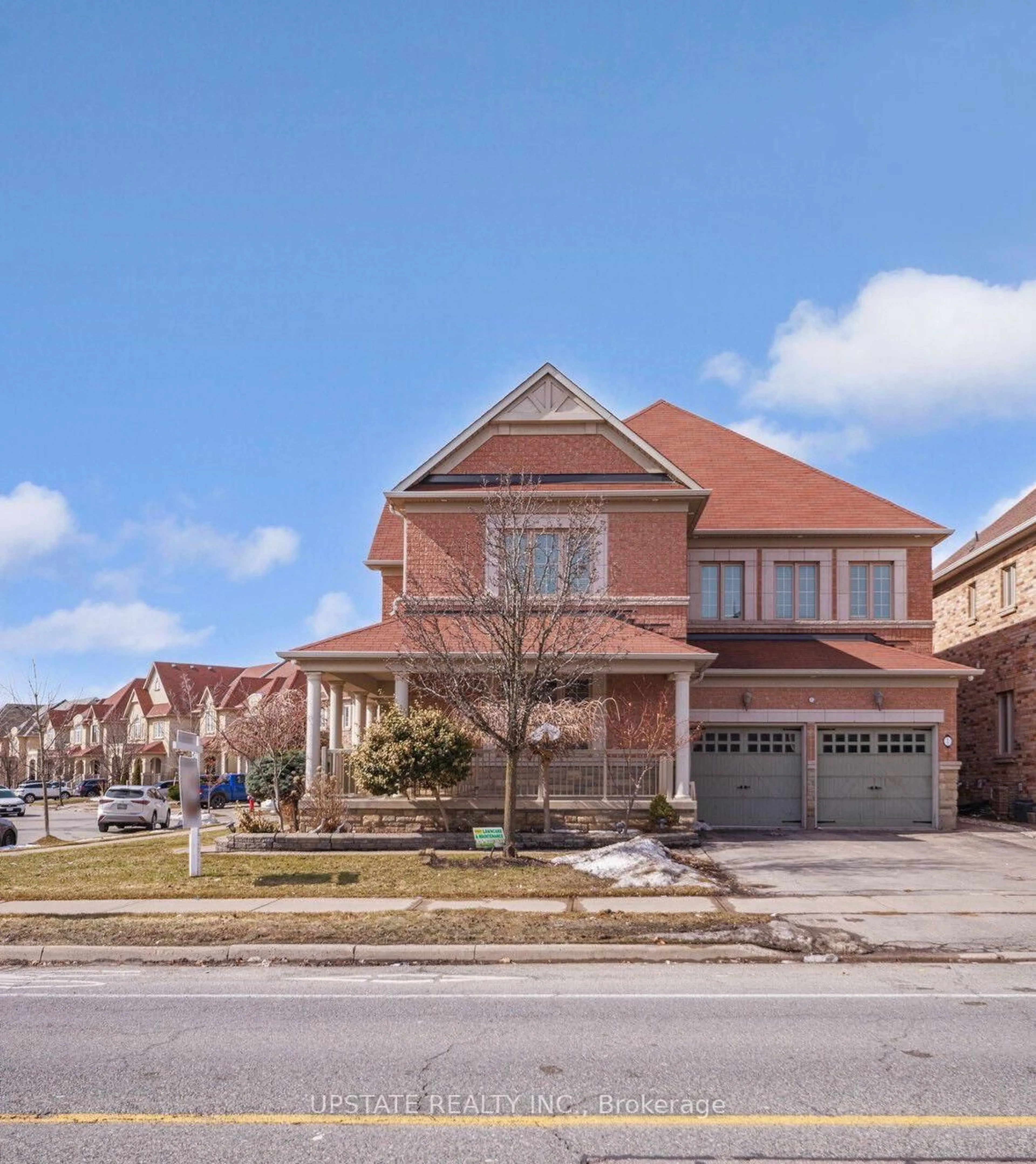 Home with brick exterior material, street for 2 Beachville Circ, Brampton Ontario L6X 0V4