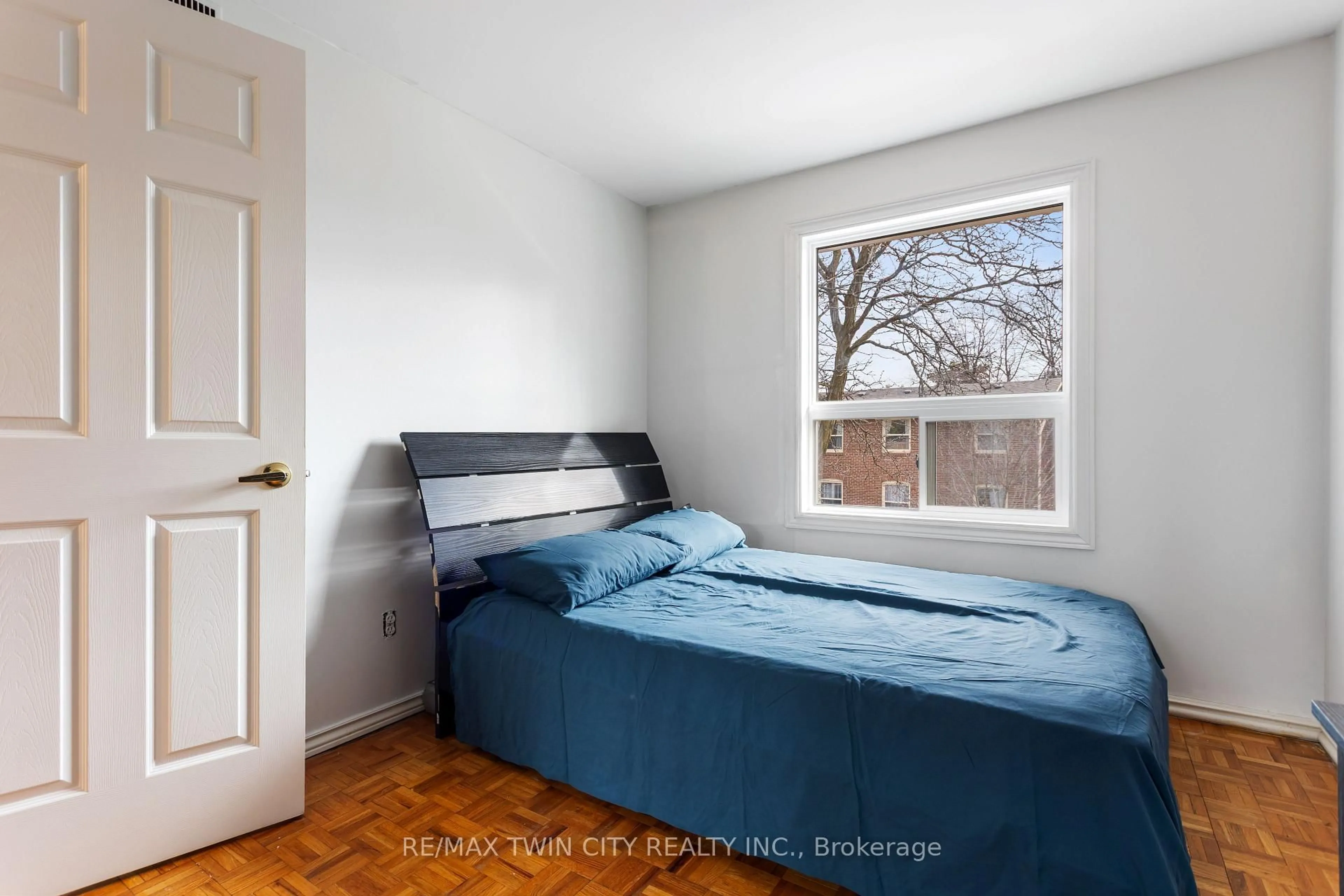 Bedroom with bed, unknown for 7 Eden Park Dr #17, Brampton Ontario L6T 3A5