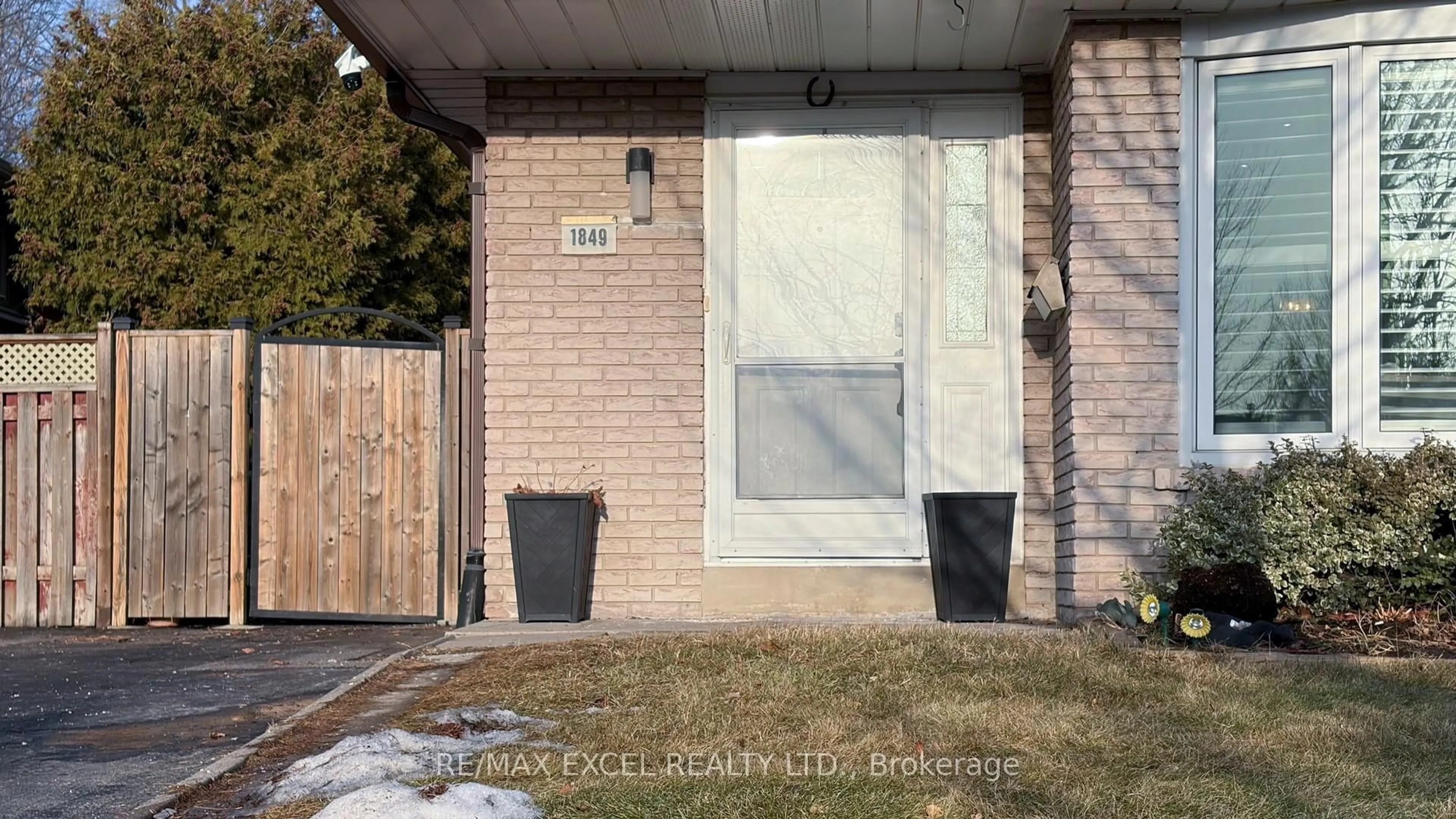 Unknown for 1849 Bonnymede Dr, Mississauga Ontario L5J 1E2
