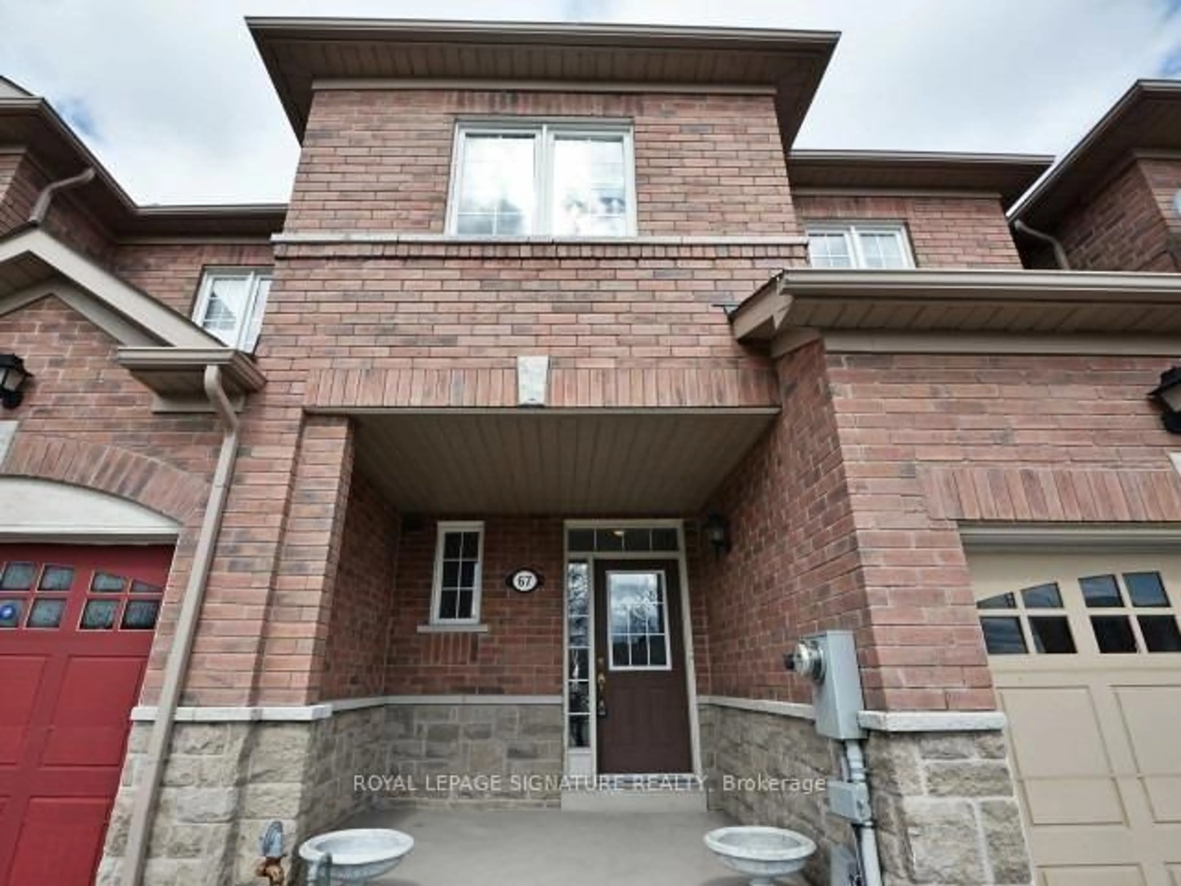 Home with brick exterior material, building for 67 Breton Ave, Mississauga Ontario L4Z 4K2