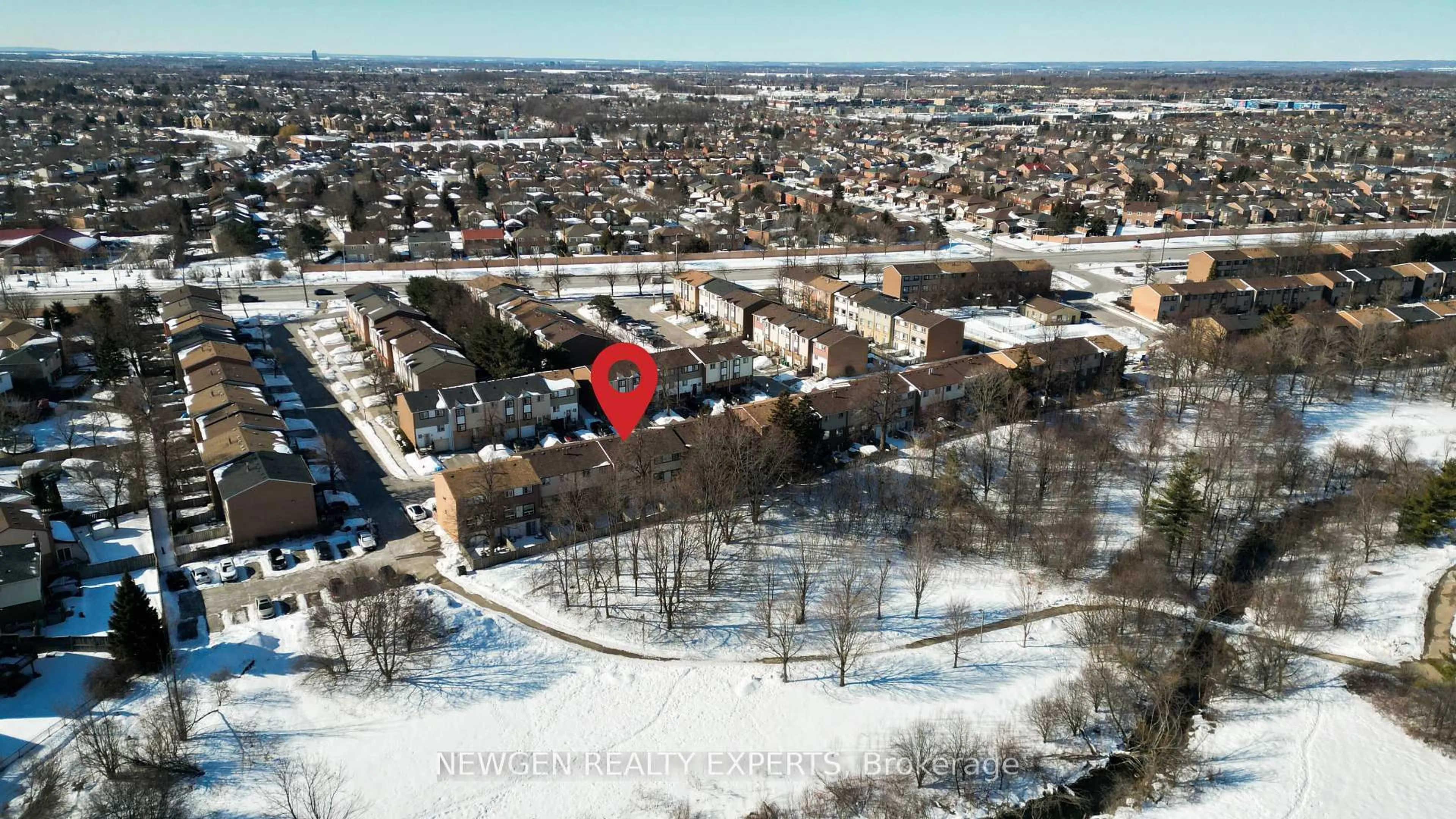 A pic from outside/outdoor area/front of a property/back of a property/a pic from drone, unknown for 87 Moregate Cres, Brampton Ontario L6S 3K9
