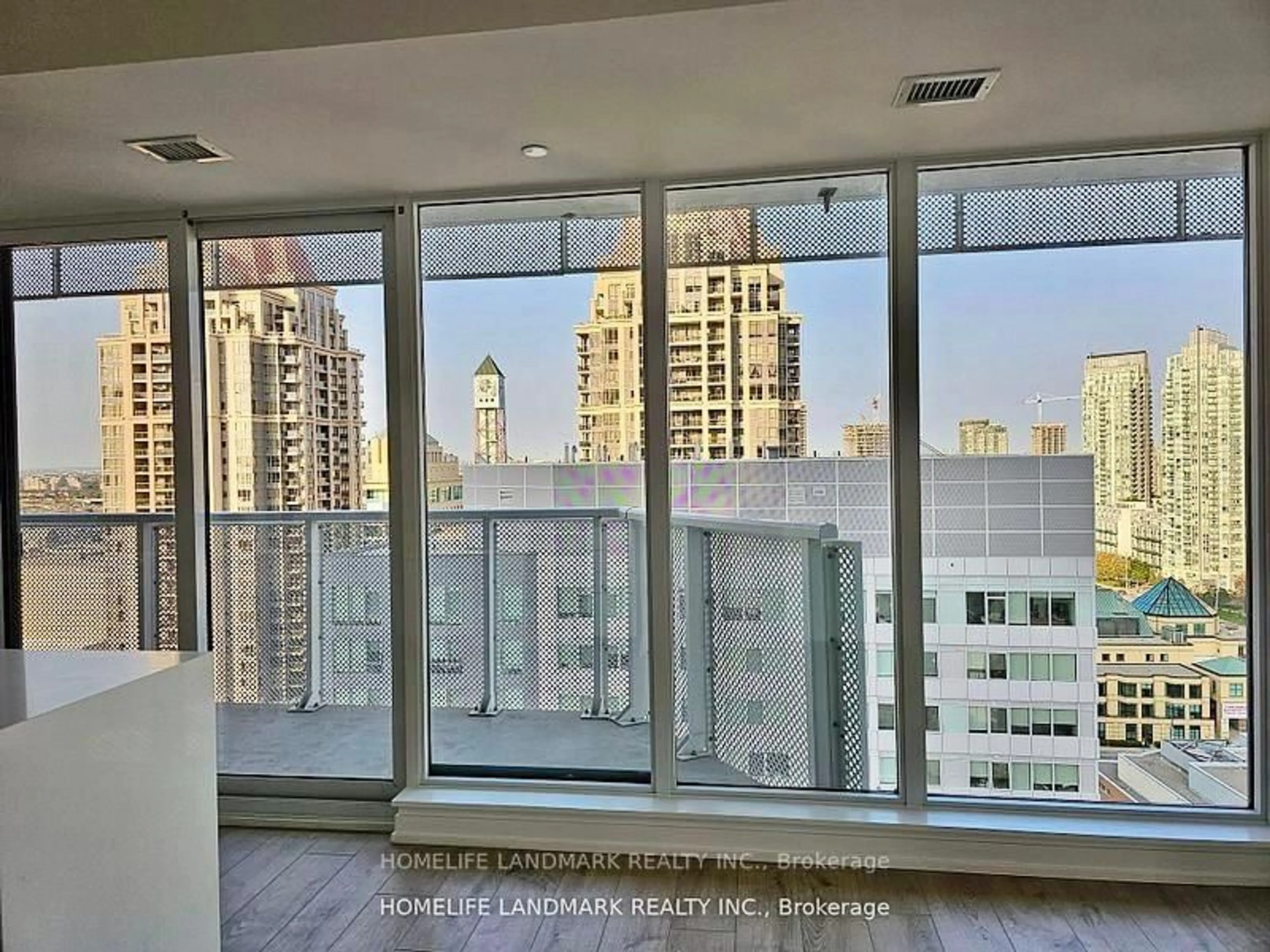 A pic of a room for 4065 Confederation Pkwy #1808, Mississauga Ontario L5B 0L4