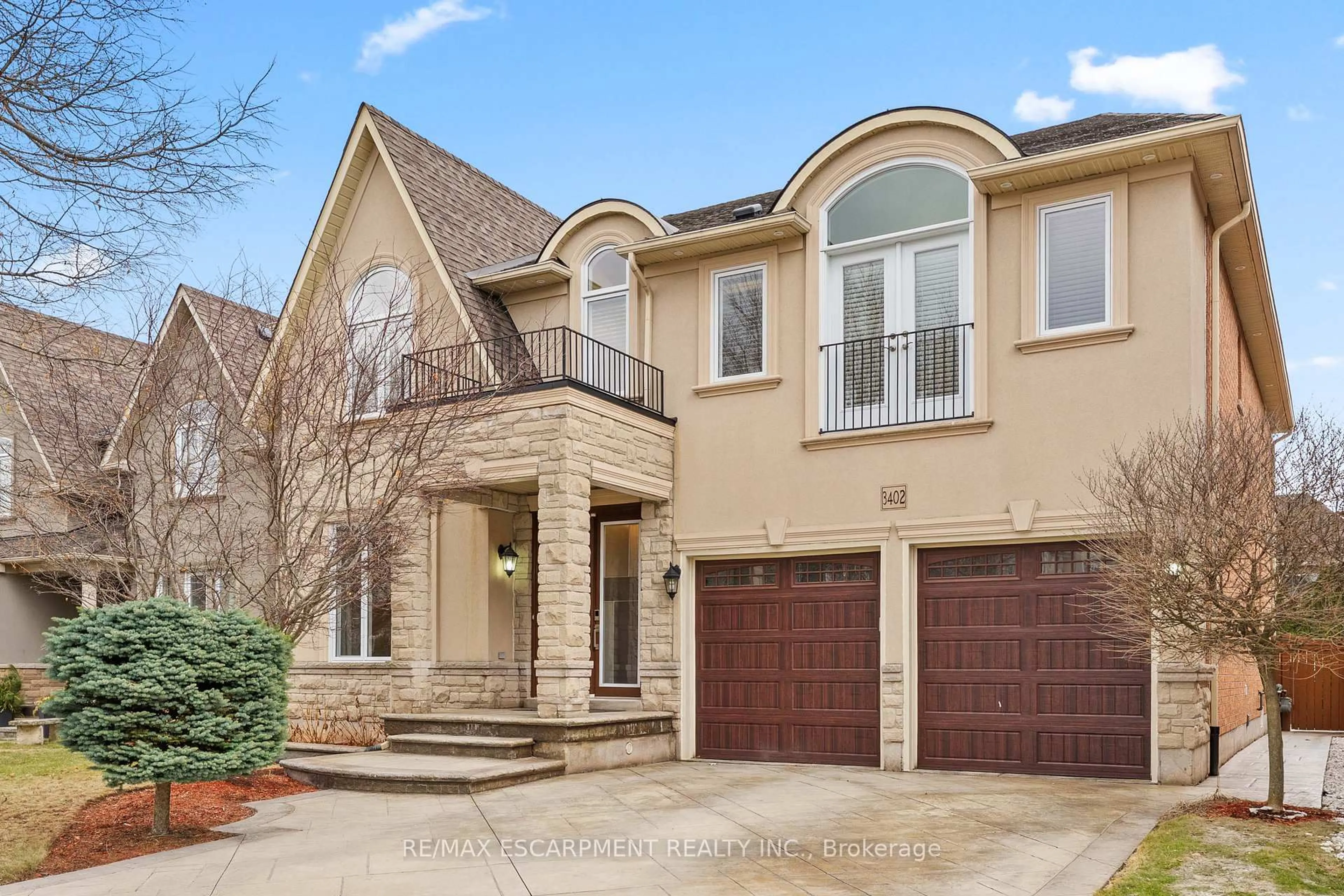 Home with brick exterior material, street for 3402 Buena Vista Crt, Oakville Ontario L6L 6W6