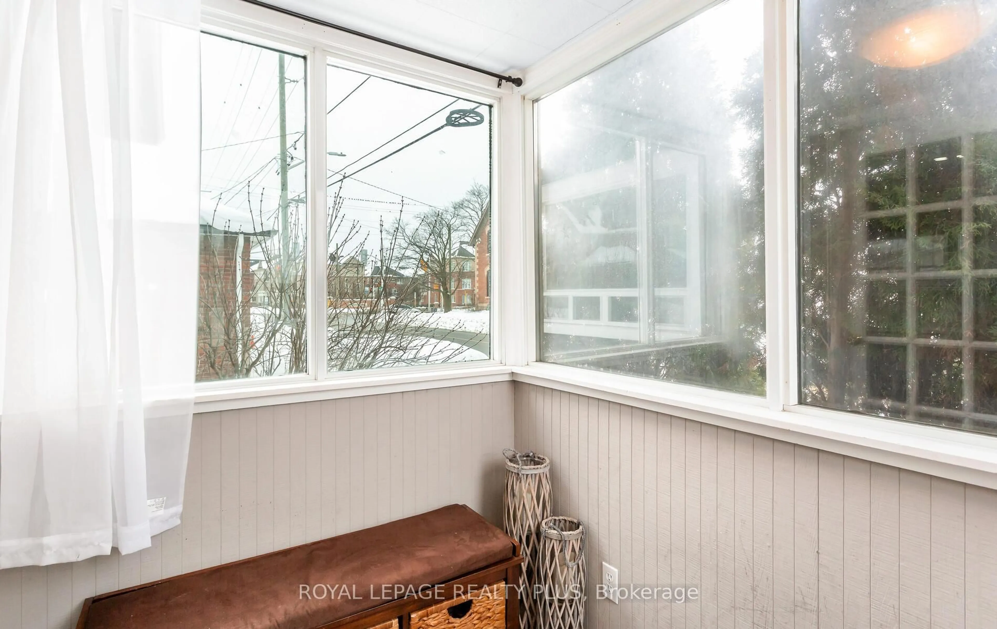 A pic of a room for 9 Ewing St, Halton Hills Ontario L7G 2P6