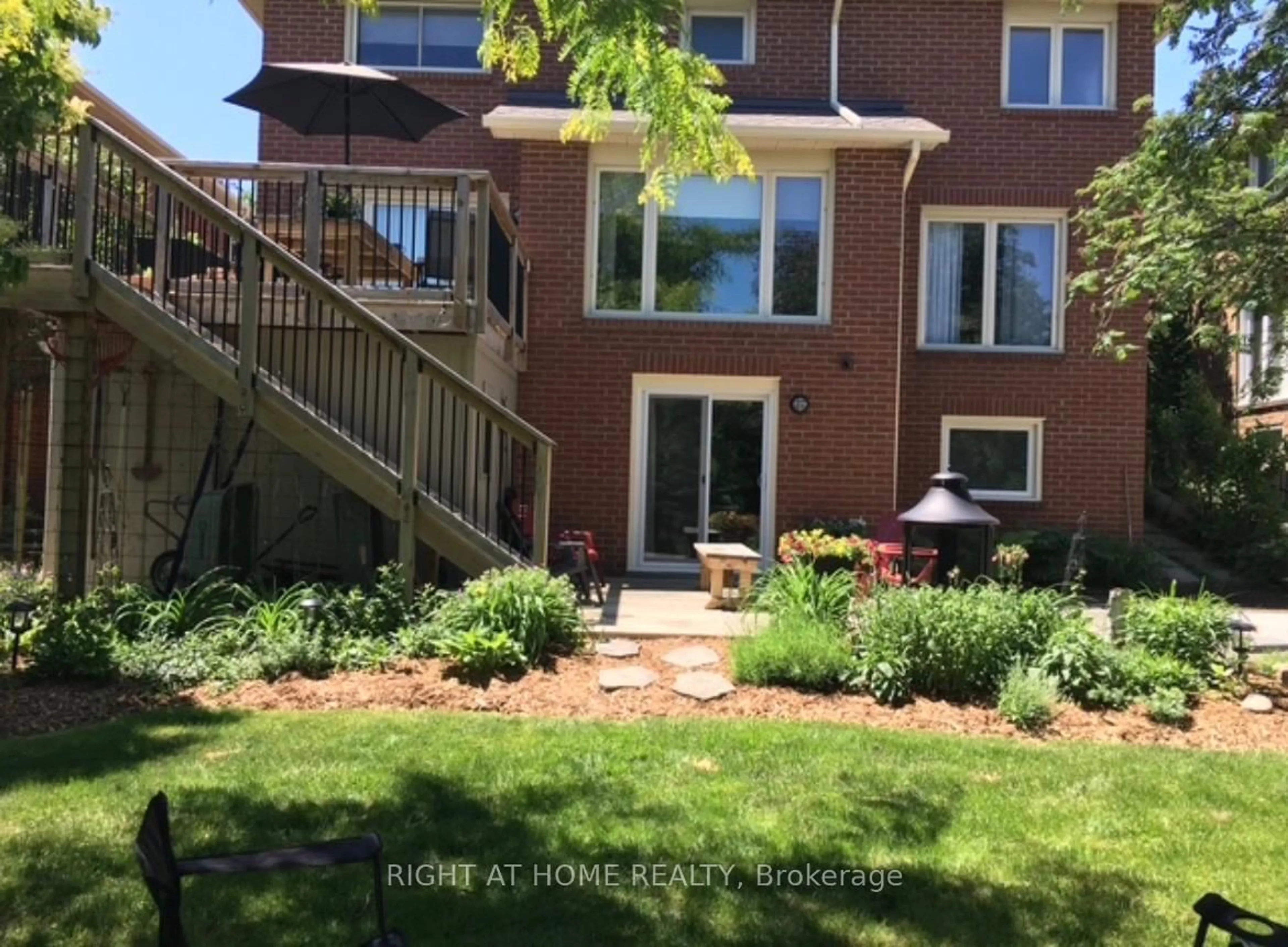 Home with brick exterior material, unknown for 12 Esker Dr, Brampton Ontario L6Z 3C5